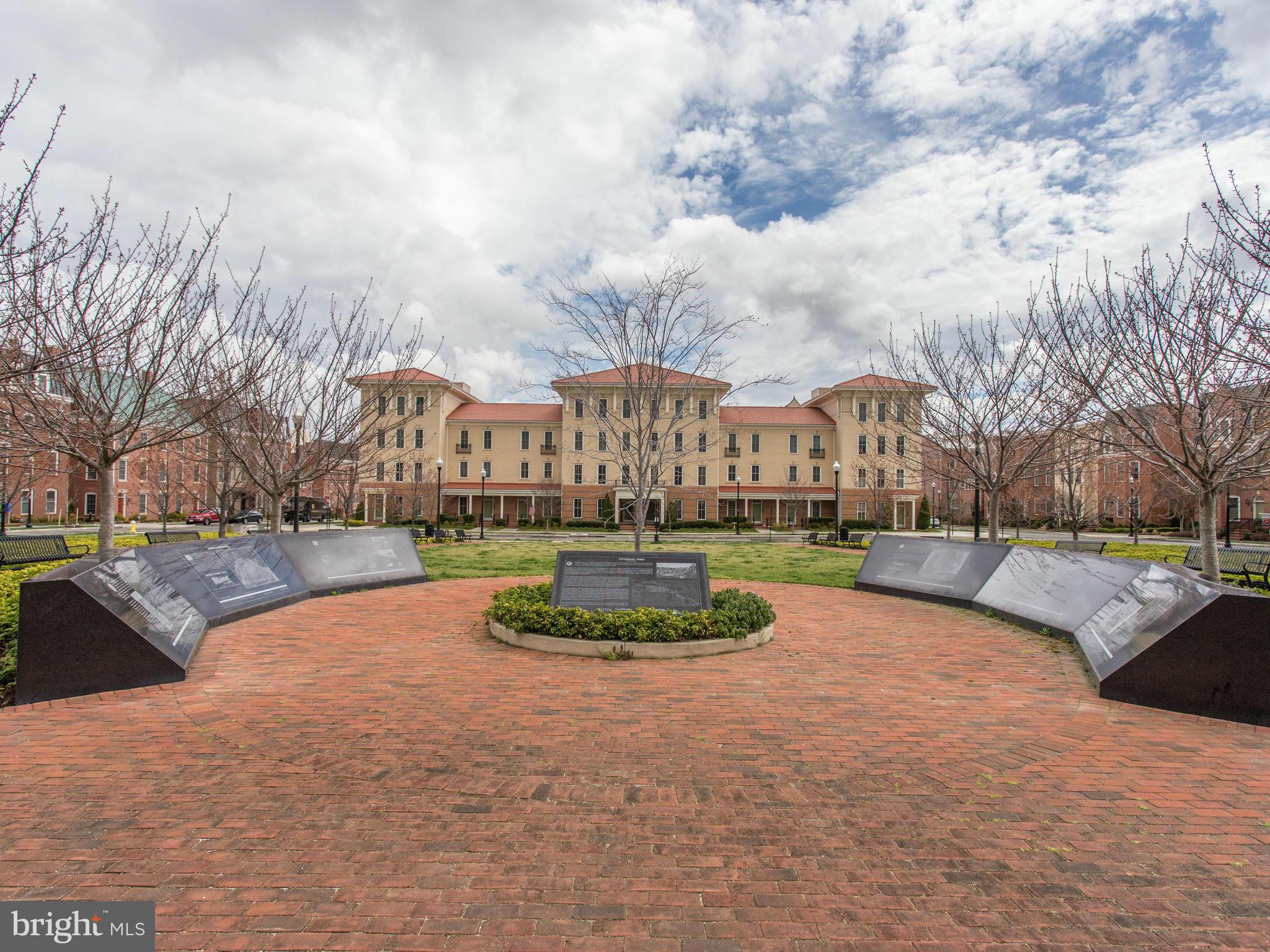 POTOMAC YARD - Residential Lease