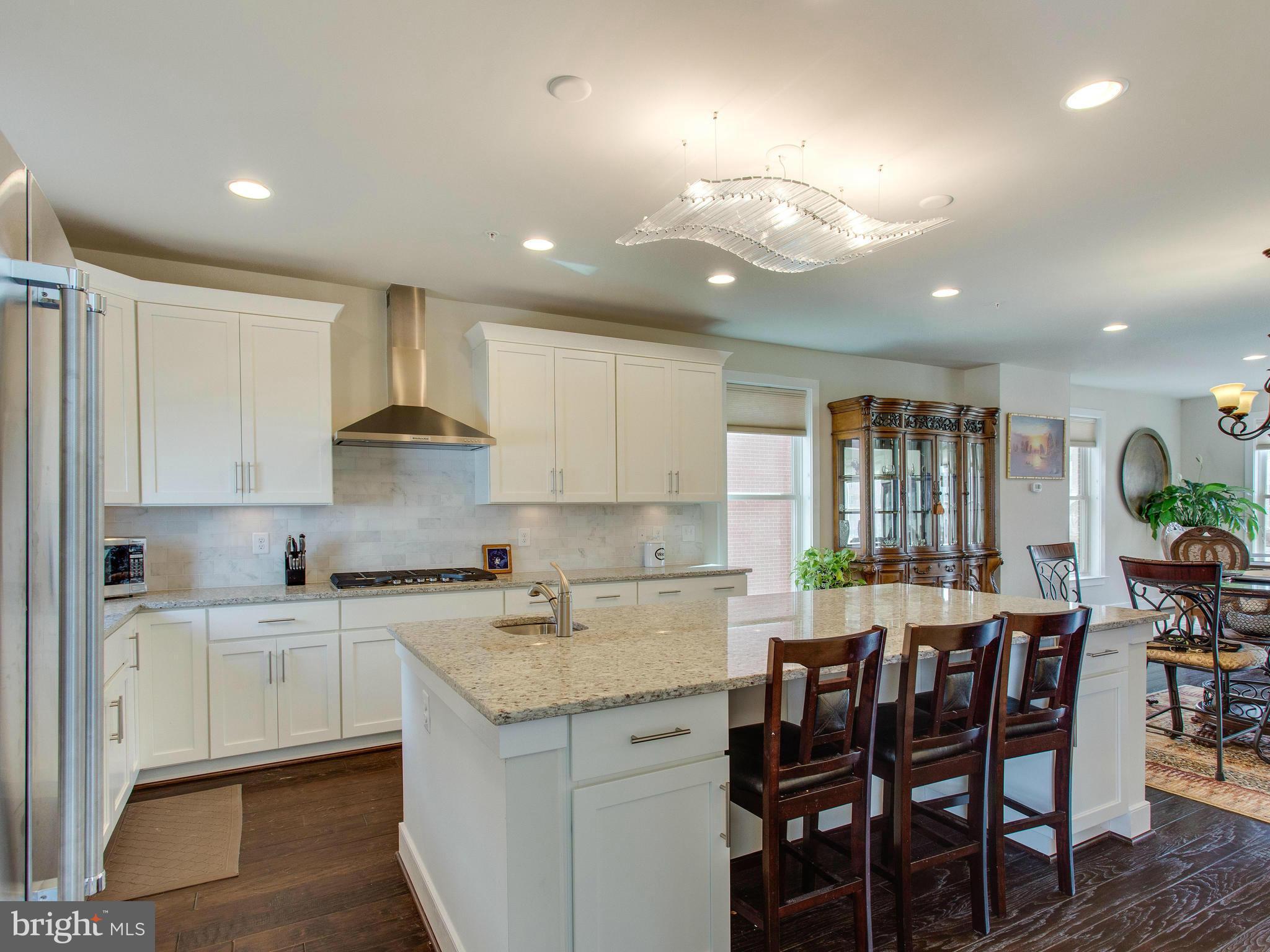 POTOMAC YARD - Residential Lease