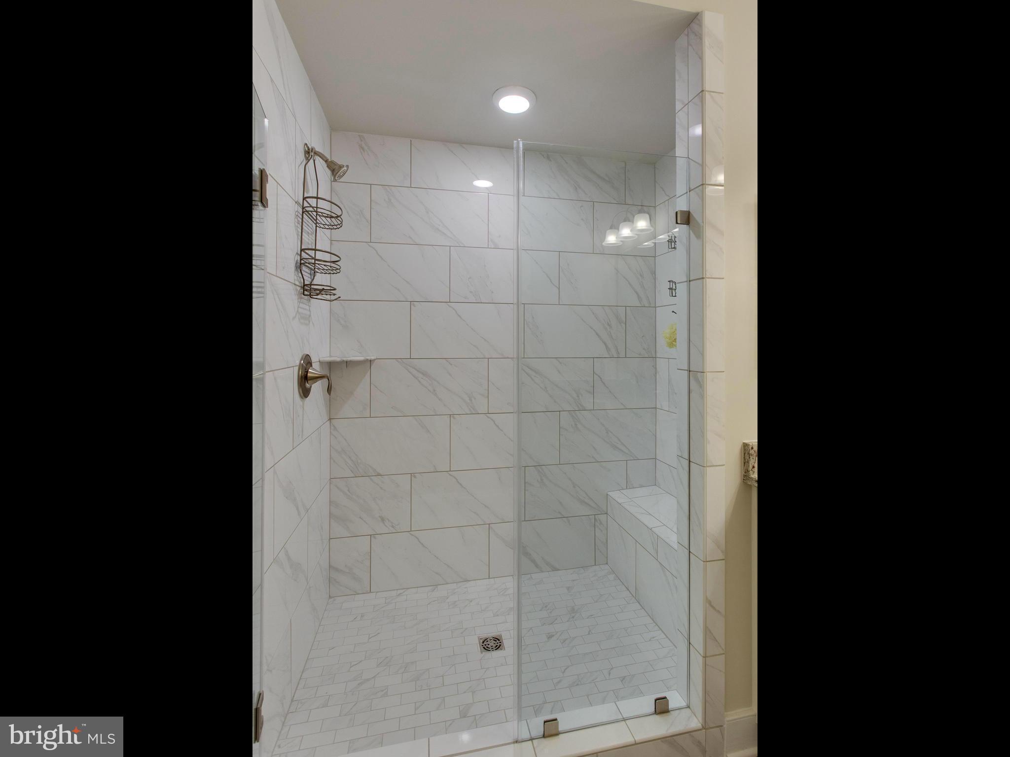 POTOMAC YARD - Residential Lease