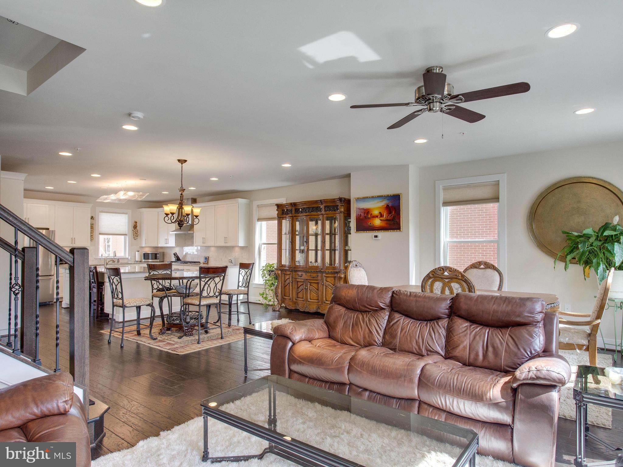 POTOMAC YARD - Residential Lease