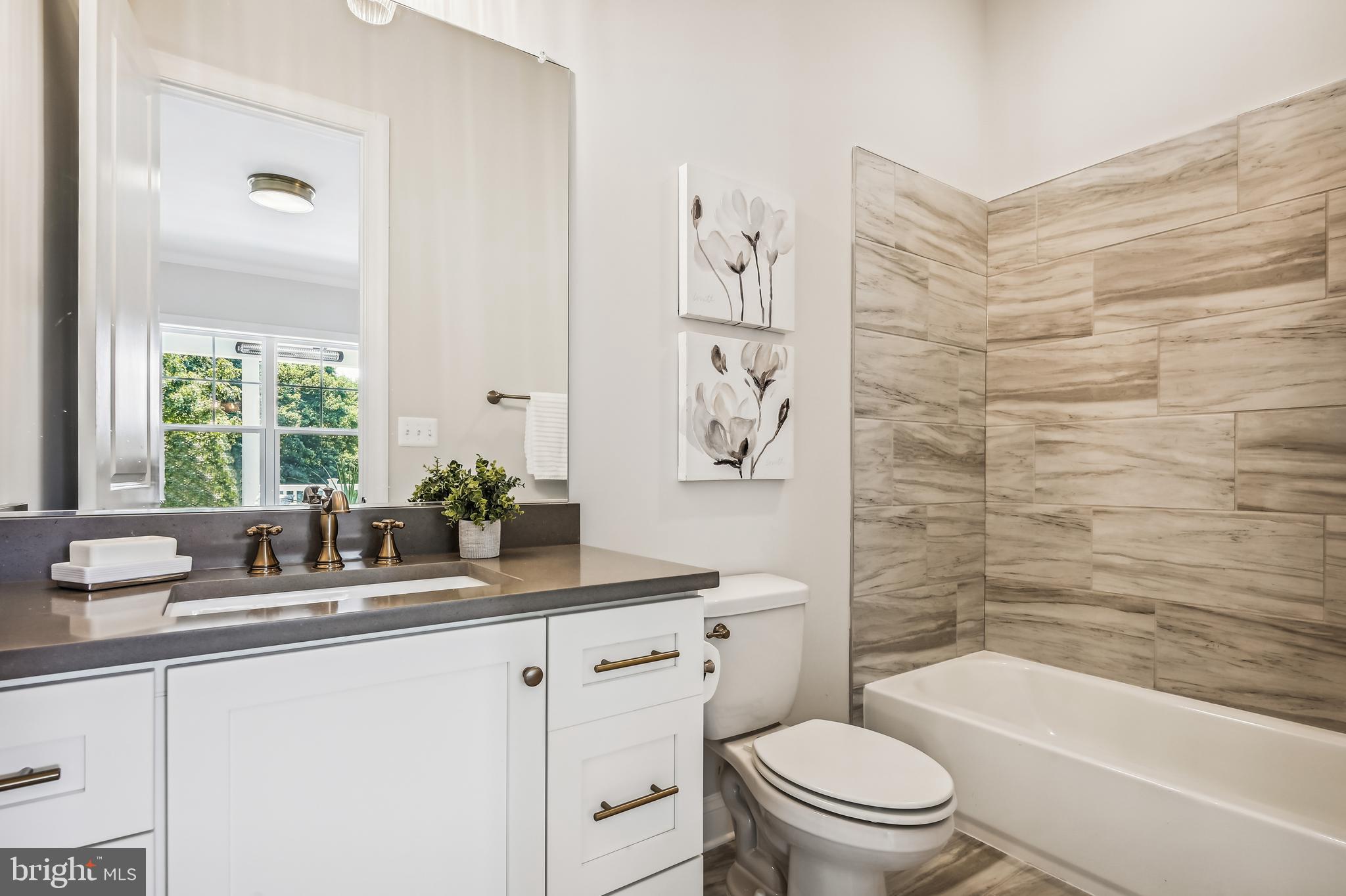 QUAIL RUN - Residential