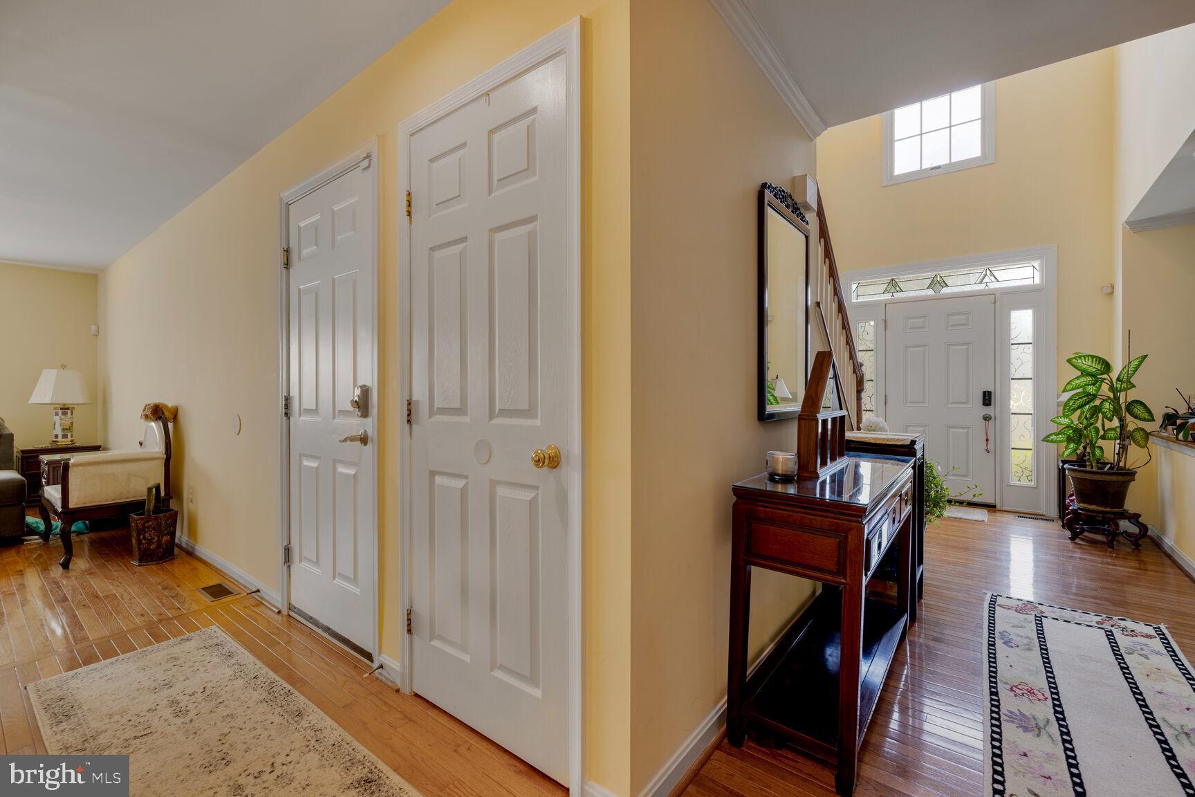 KINGS SQUARE - Residential