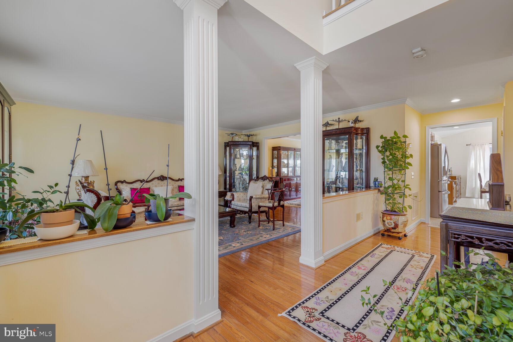 KINGS SQUARE - Residential