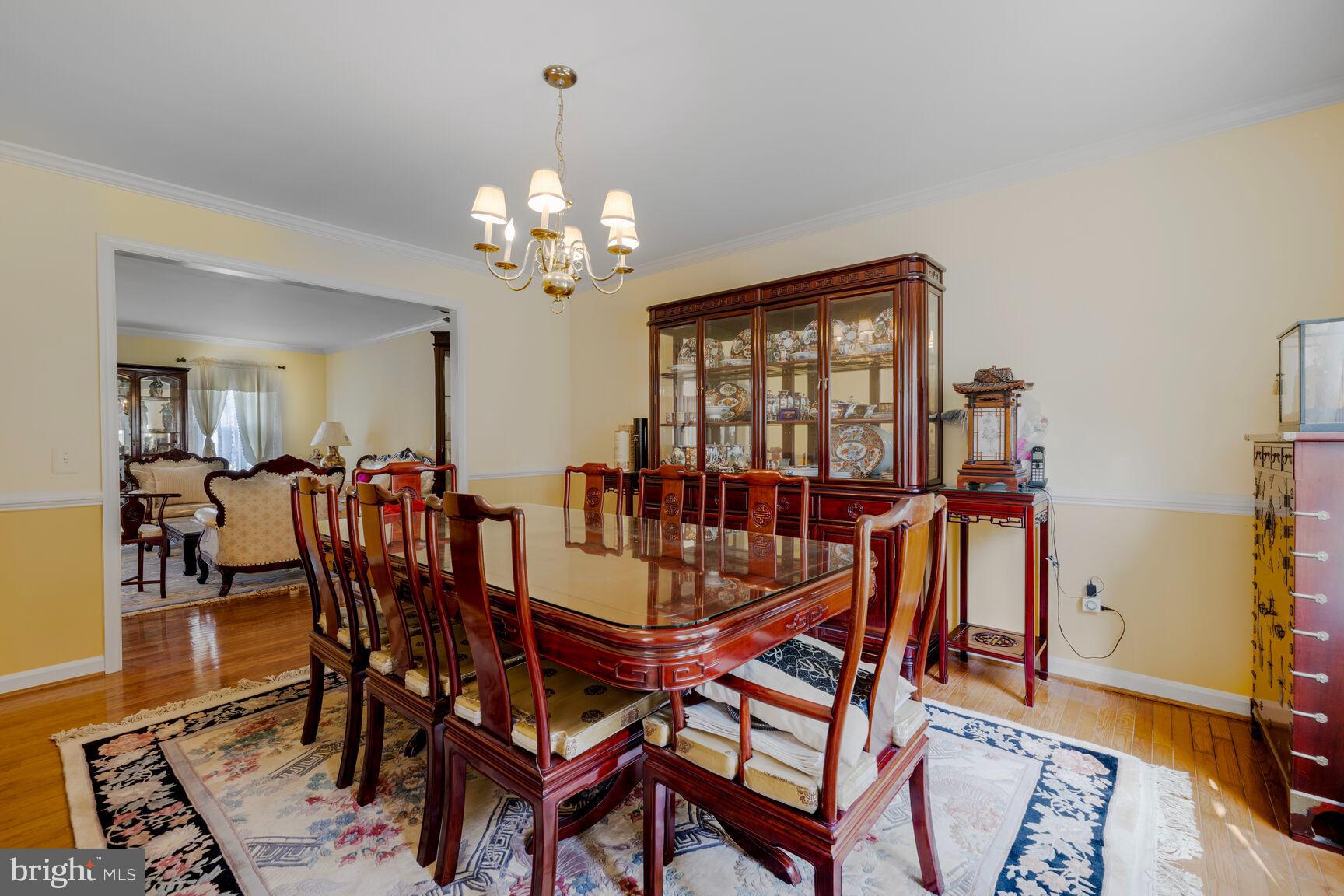 KINGS SQUARE - Residential