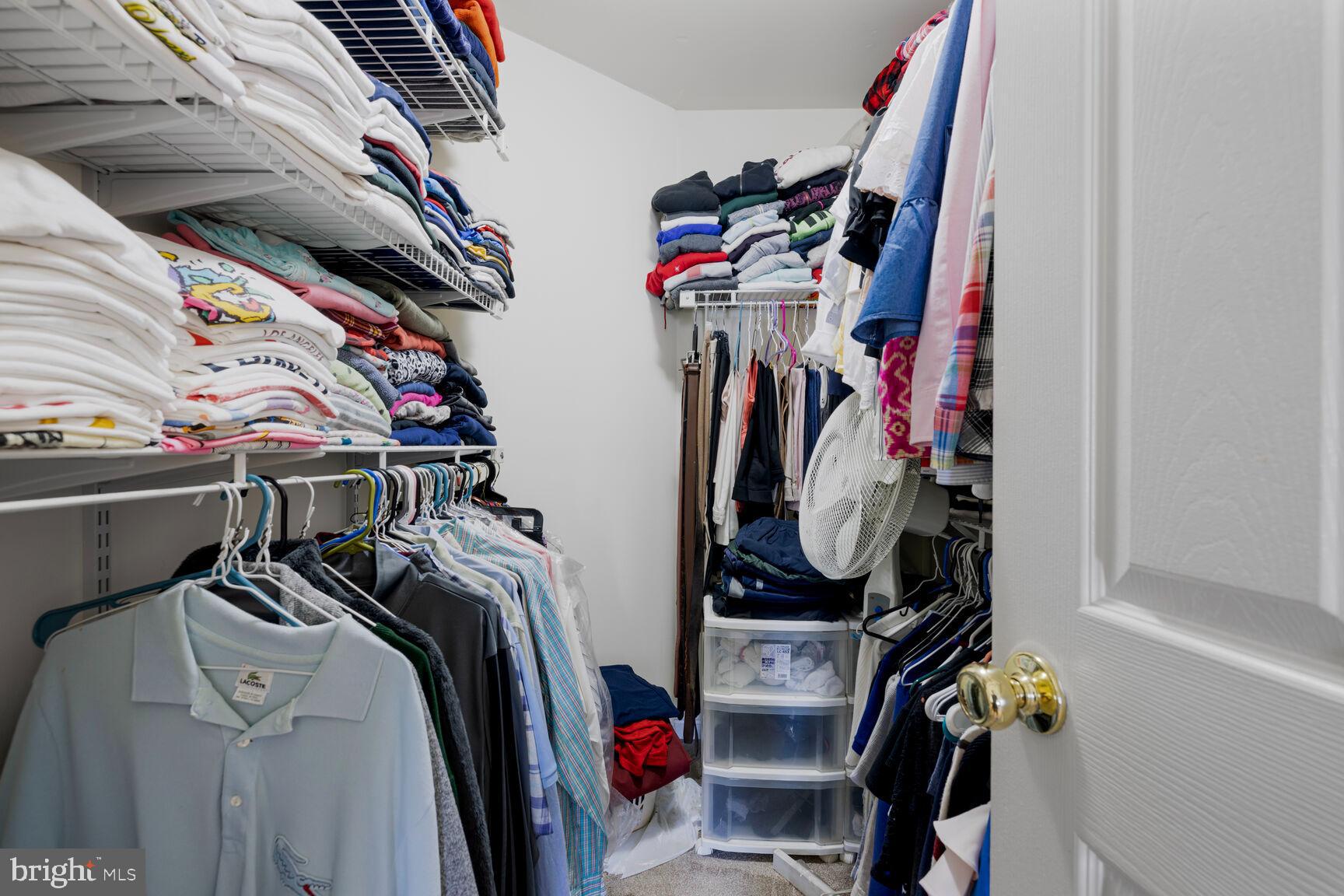 KINGS SQUARE - Residential