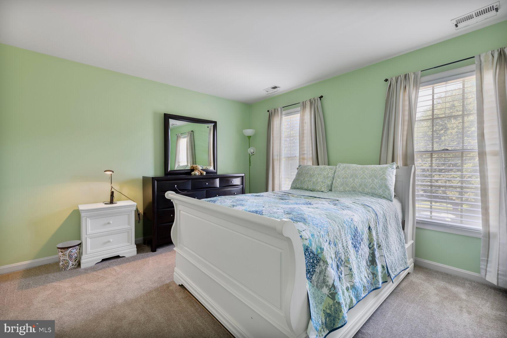 KINGS SQUARE - Residential