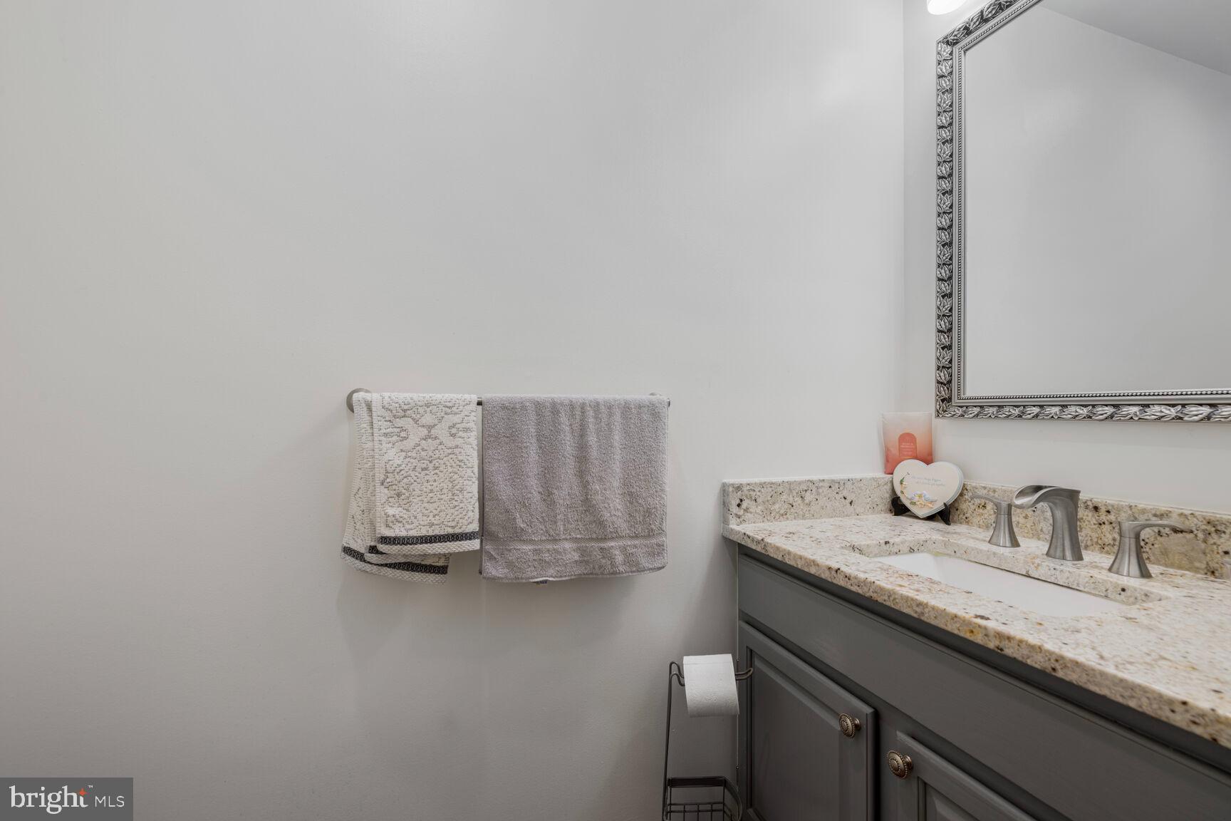 KINGS SQUARE - Residential