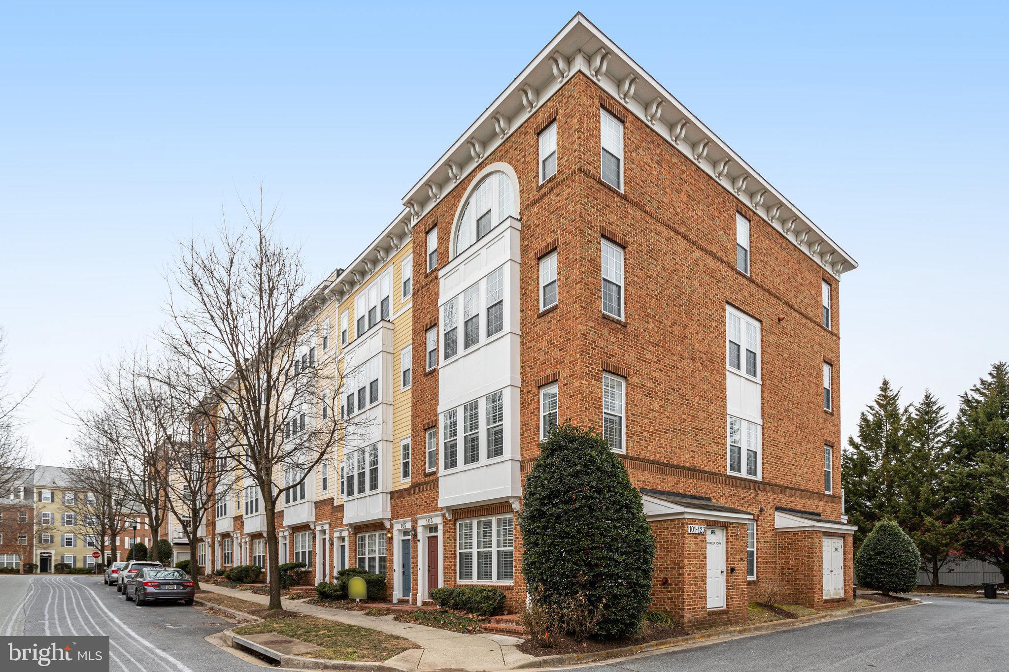 KENTLANDS - Residential