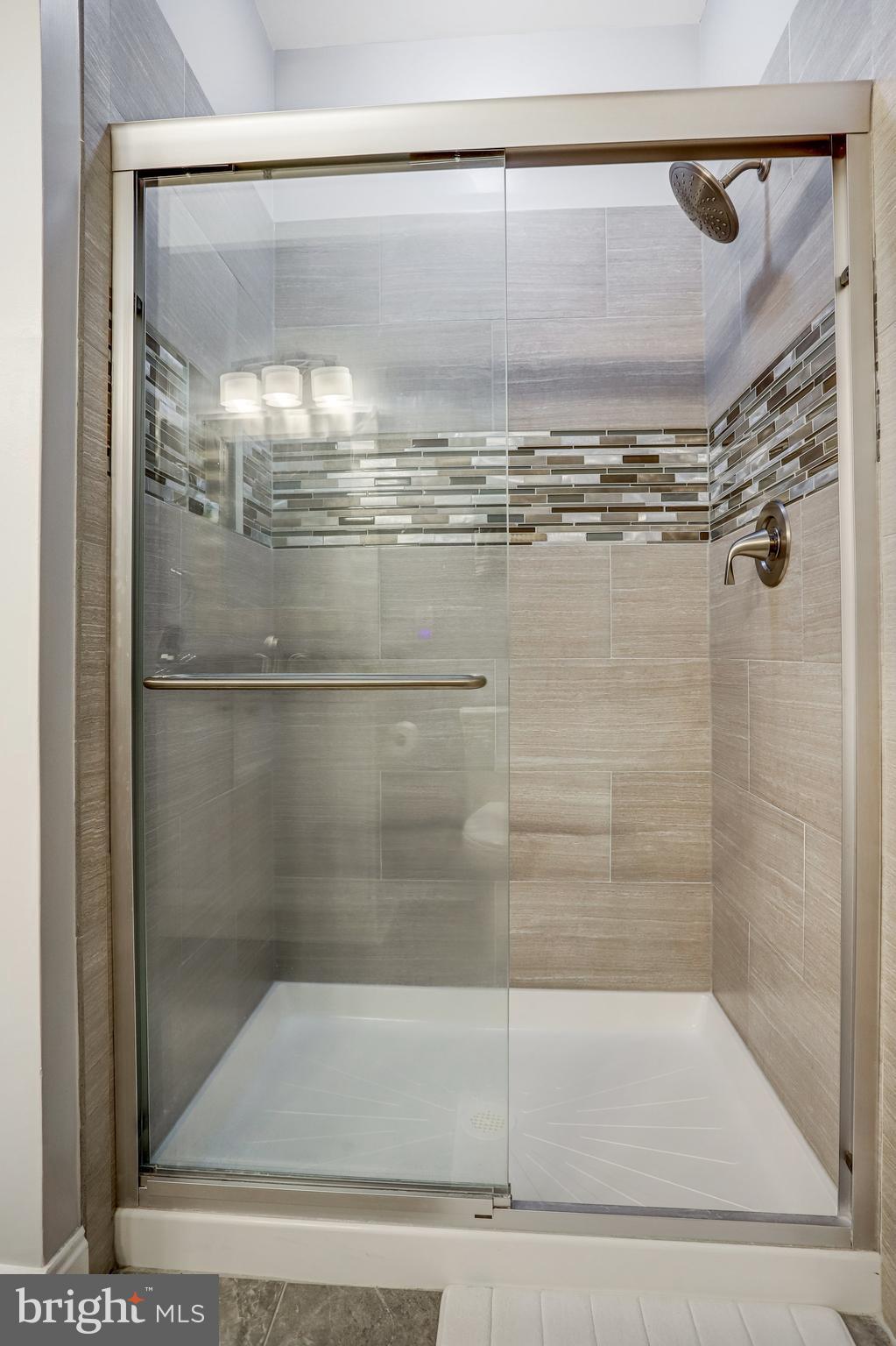 KENTLANDS - Residential