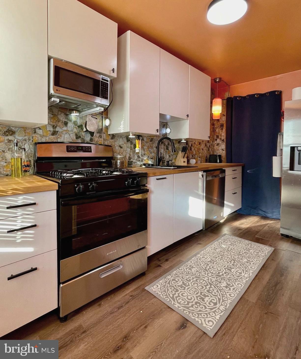 MANAYUNK - Residential