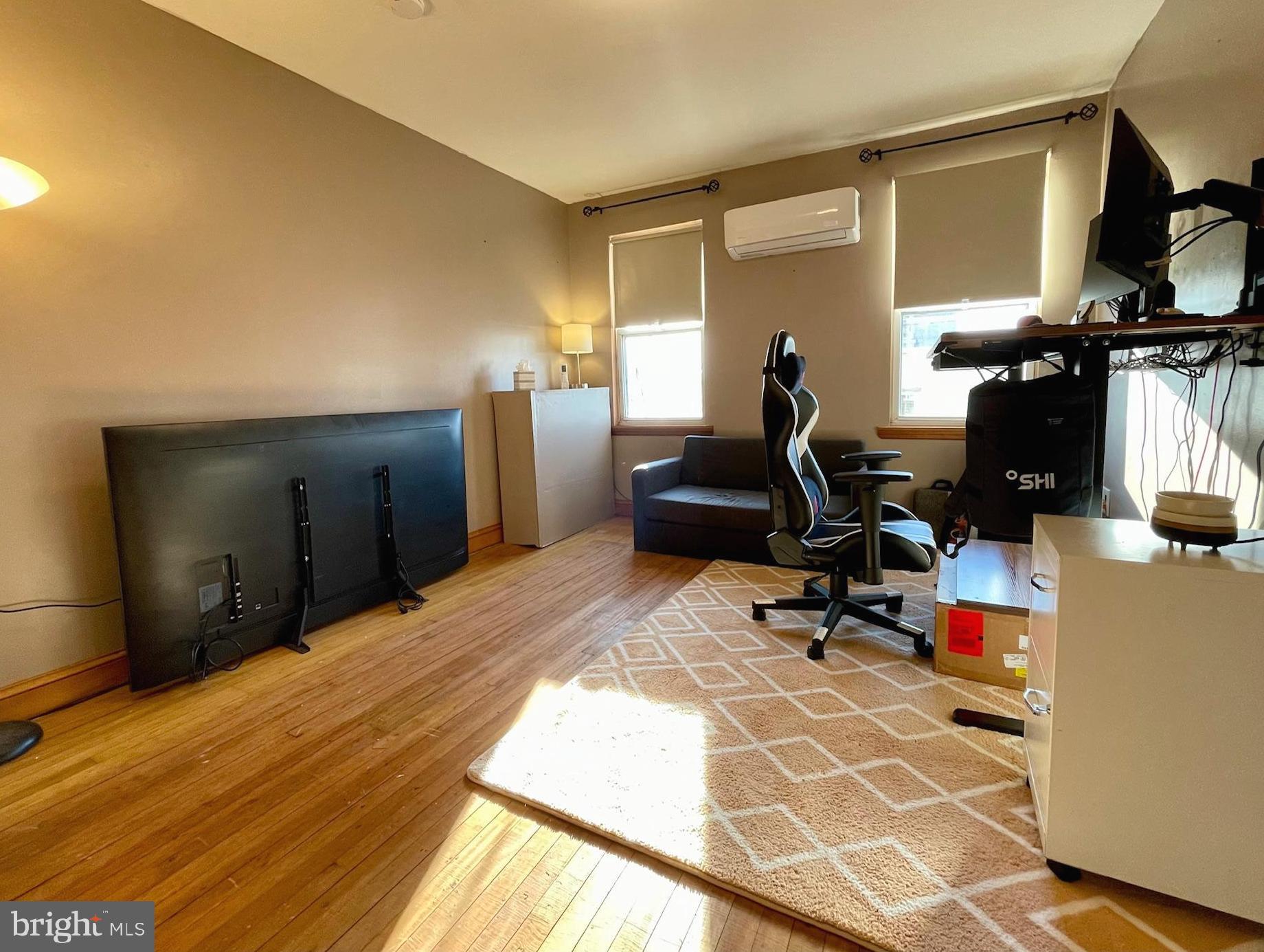 MANAYUNK - Residential