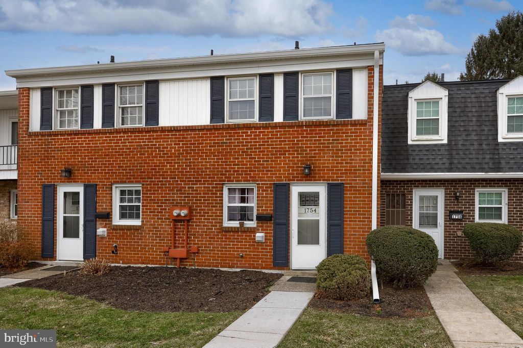 Photo of 1754 Devers Road, YORK, PA 17404 (MLS # PAYK2095464)