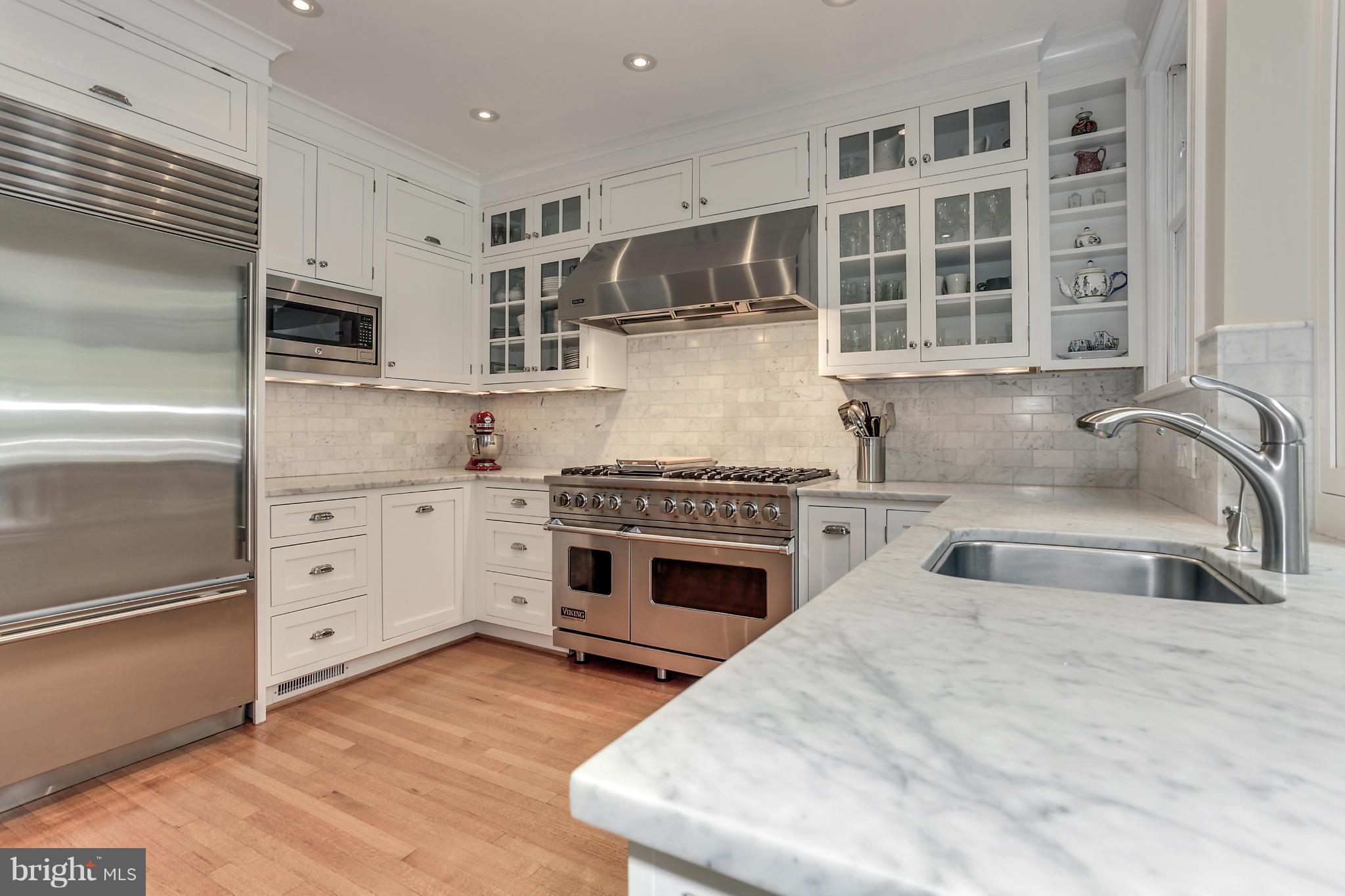 CLEVELAND PARK - Residential