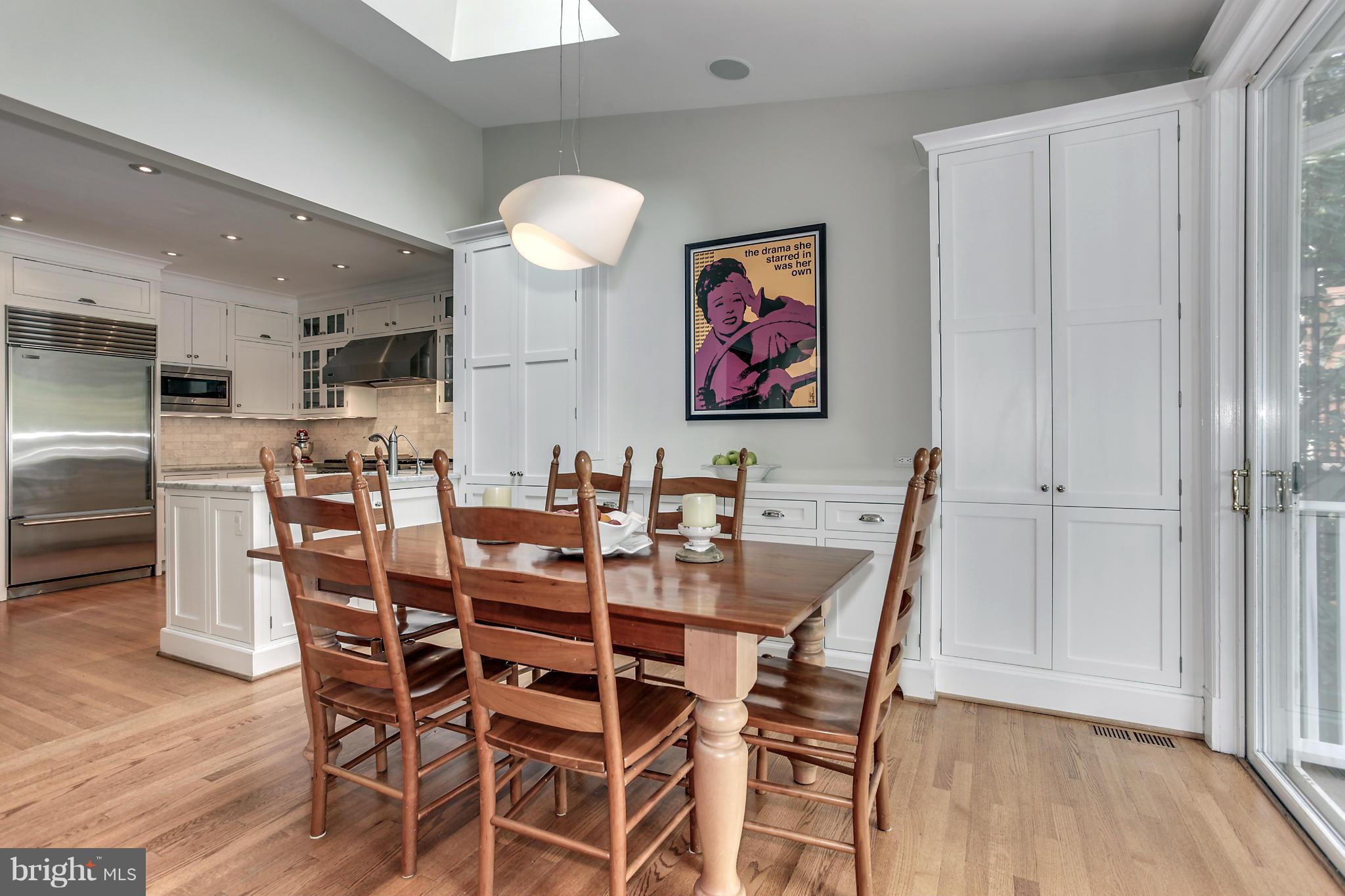CLEVELAND PARK - Residential