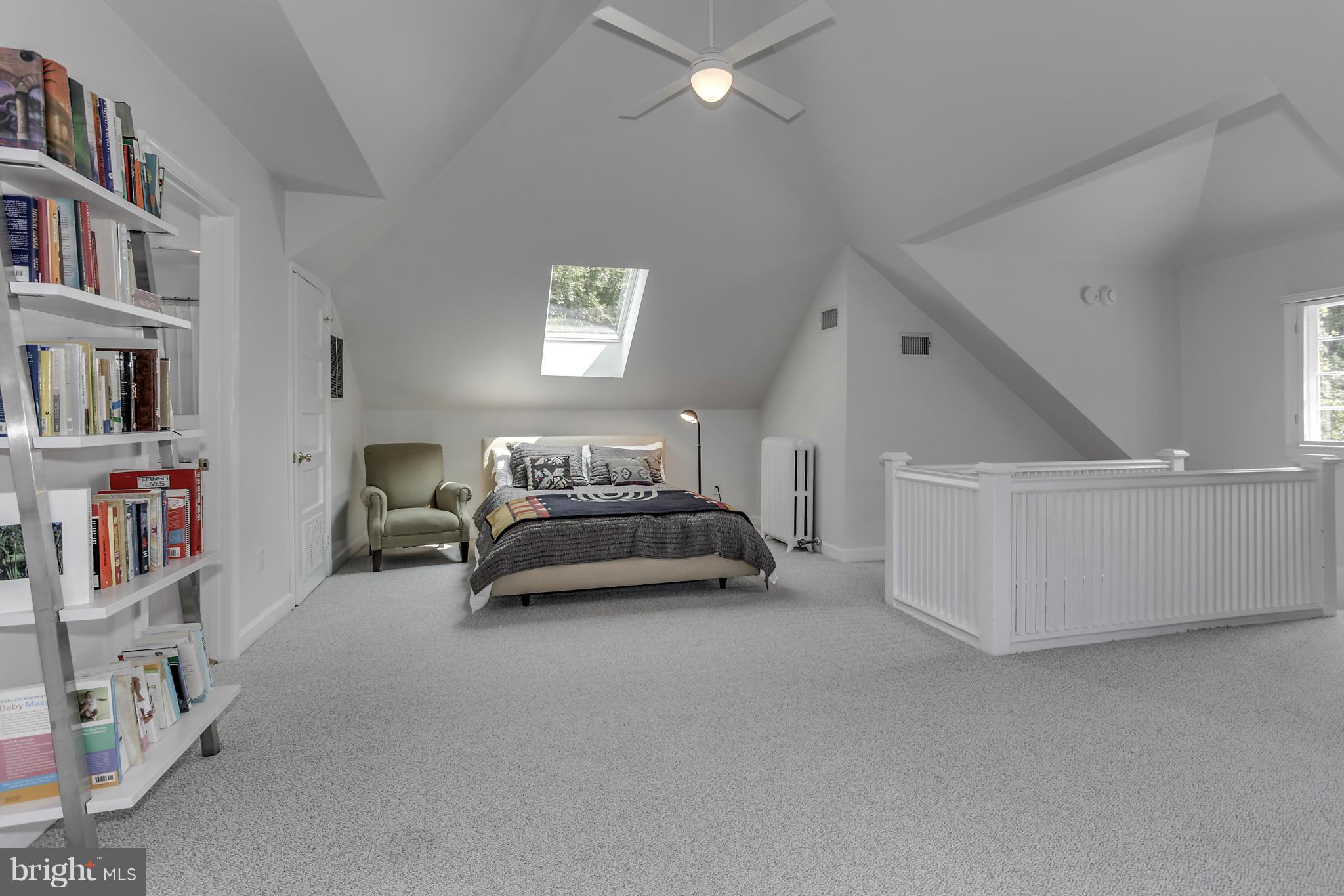 CLEVELAND PARK - Residential