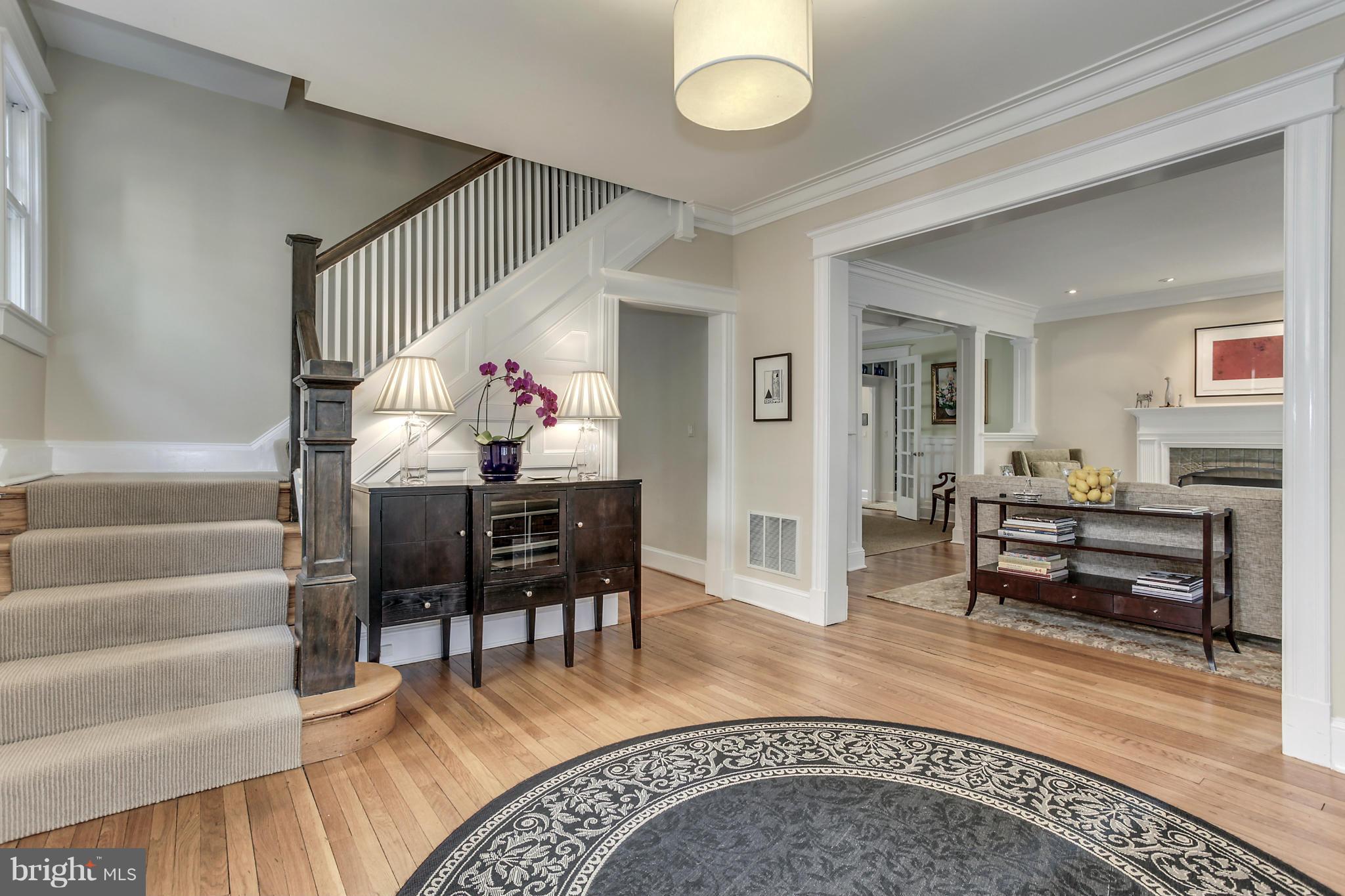 CLEVELAND PARK - Residential