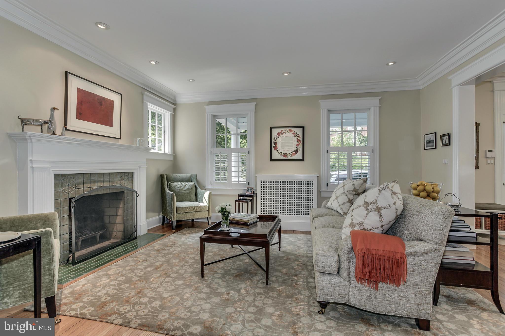CLEVELAND PARK - Residential