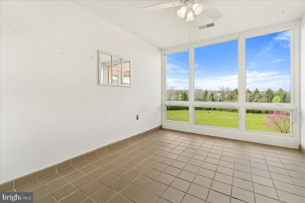 FAIRFIELD - Residential