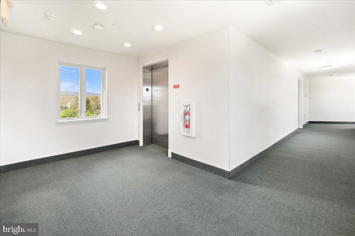 FAIRFIELD - Residential