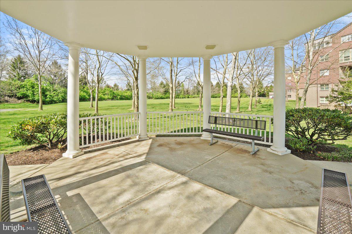 FAIRFIELD - Residential