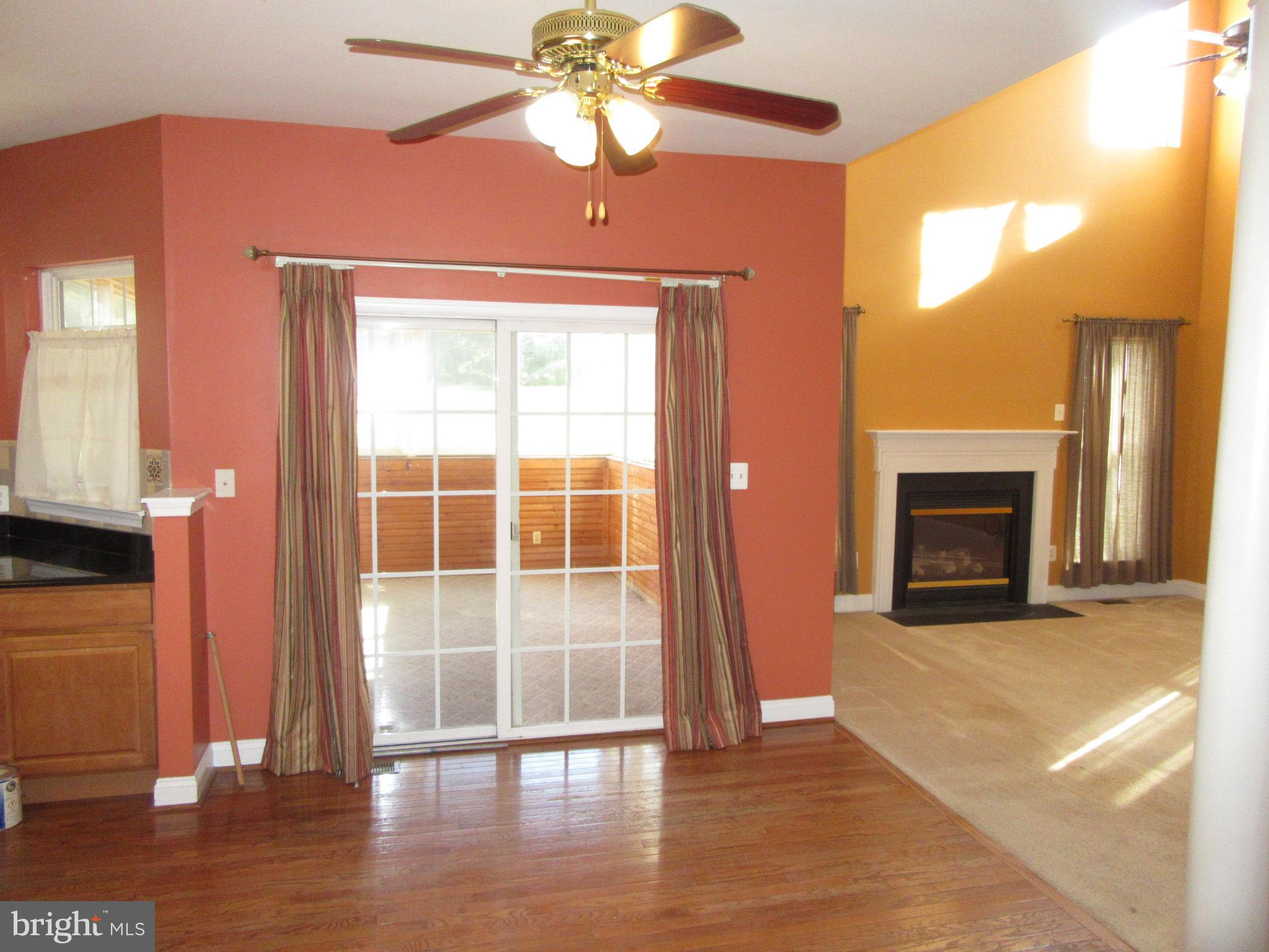 DOVE RUN - Residential Lease