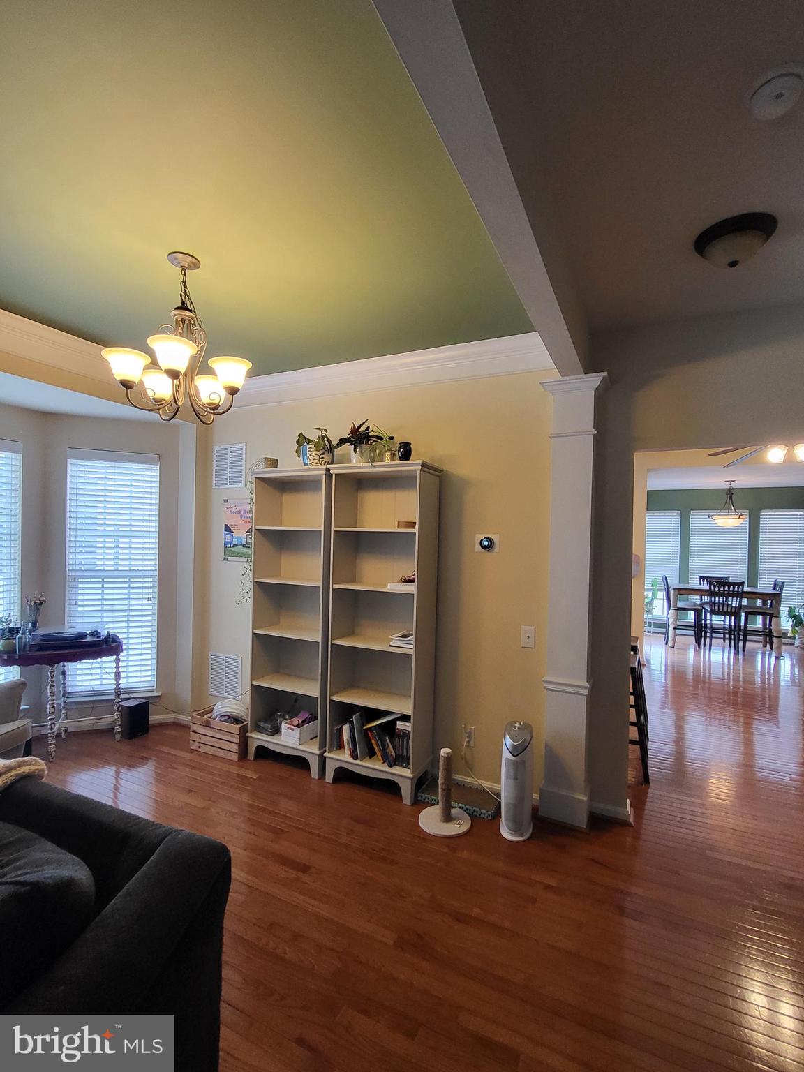 LONGFORD CROSSING - Residential Lease