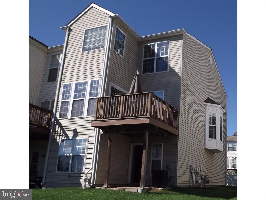 LONGFORD CROSSING - Residential Lease