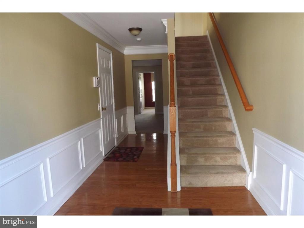 LONGFORD CROSSING - Residential Lease