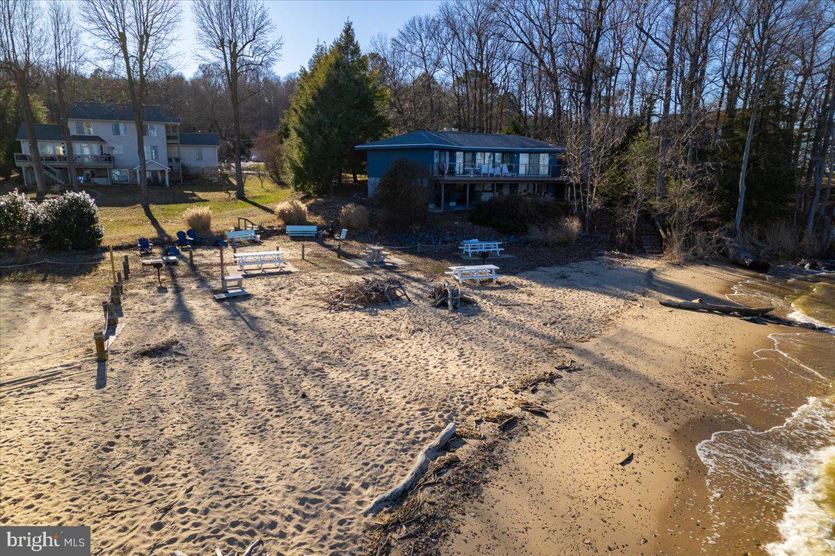 INDEPENDENCE SHORES - Land