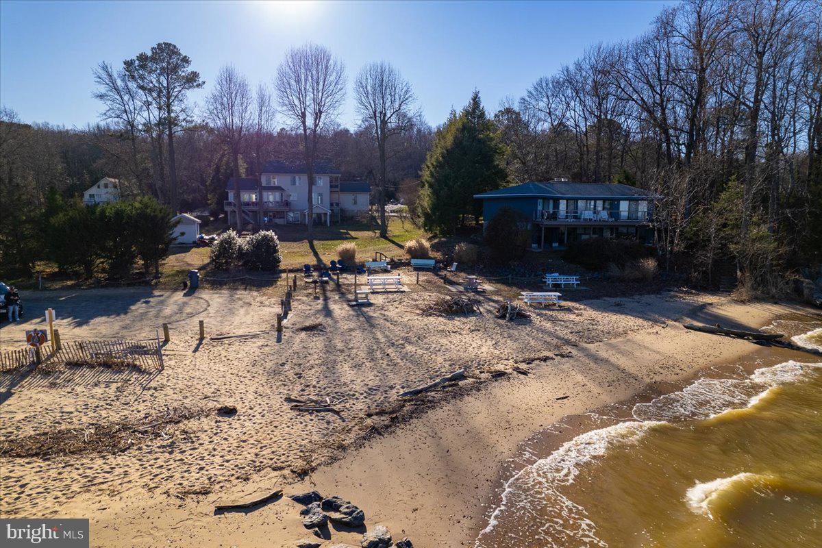 INDEPENDENCE SHORES - Land