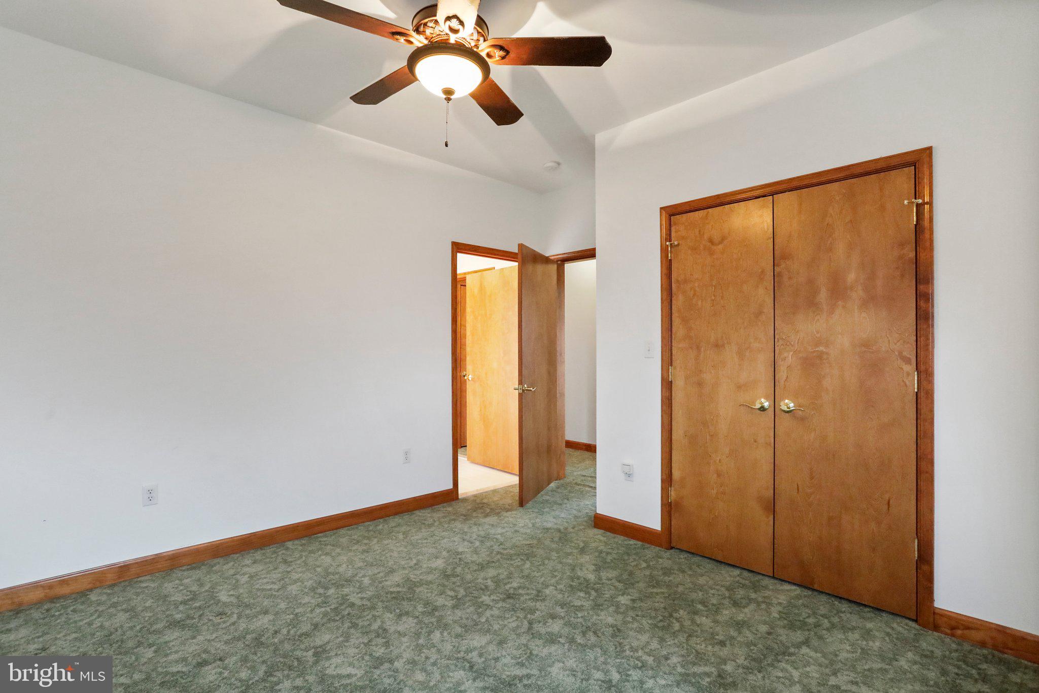 THE MEADOWS AT SLEEPY CREEK - Residential