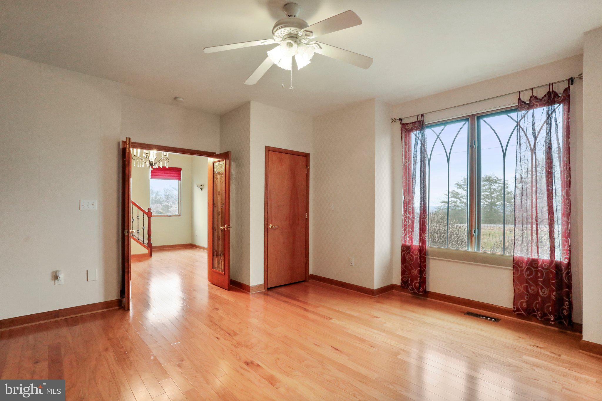 THE MEADOWS AT SLEEPY CREEK - Residential