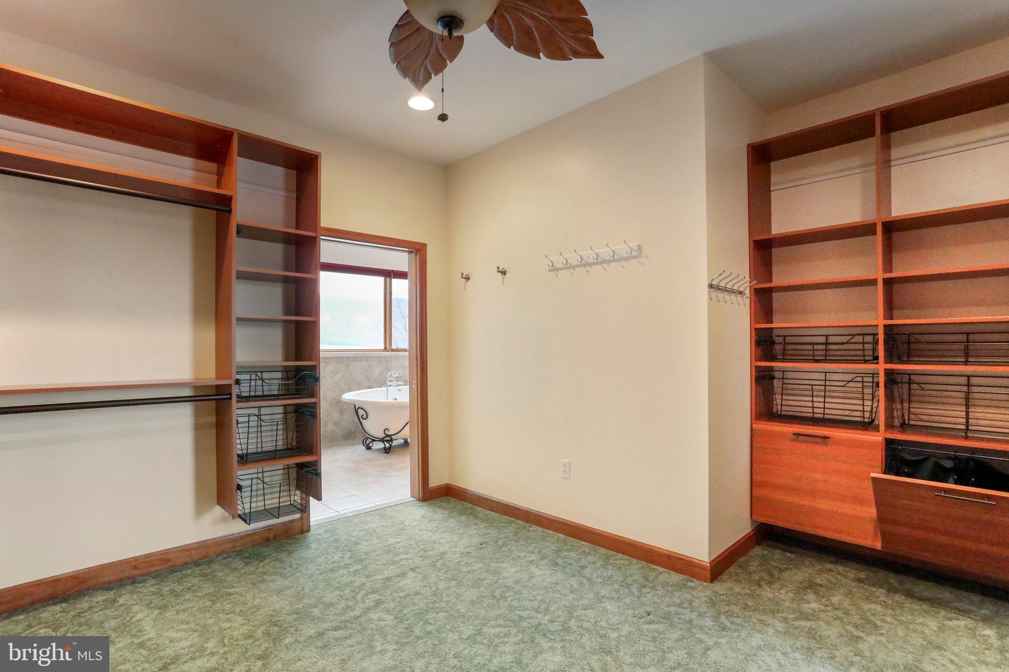 THE MEADOWS AT SLEEPY CREEK - Residential