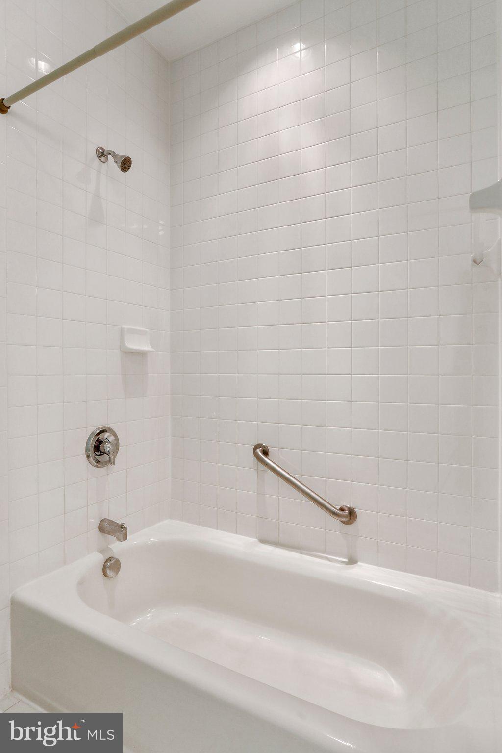 THE MEADOWS AT SLEEPY CREEK - Residential