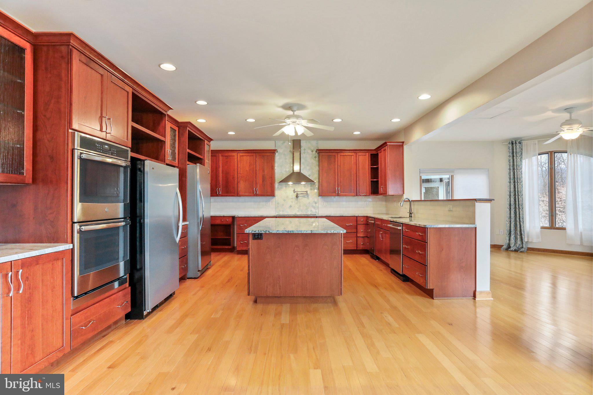 THE MEADOWS AT SLEEPY CREEK - Residential