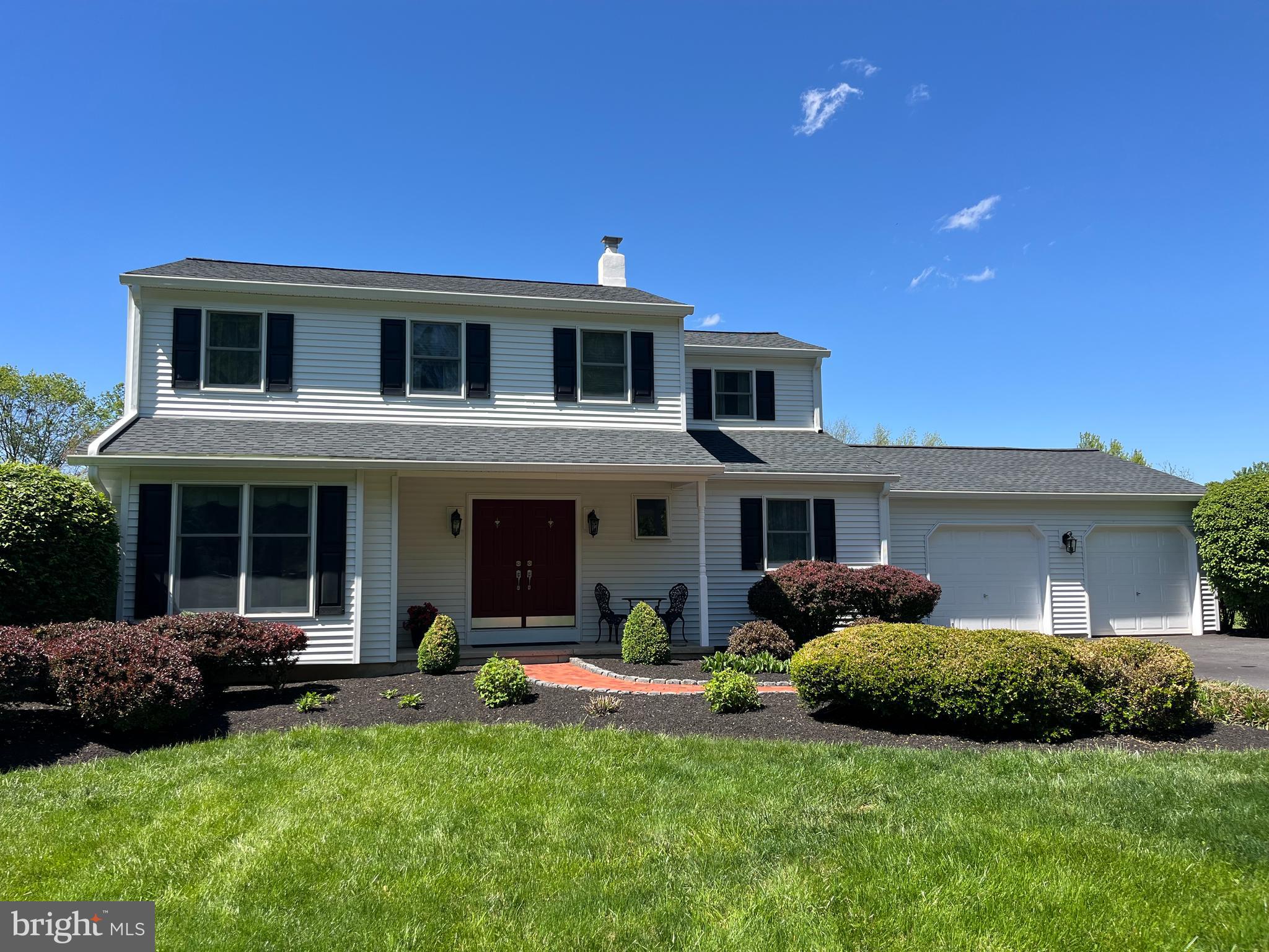 106 SURREY LANE