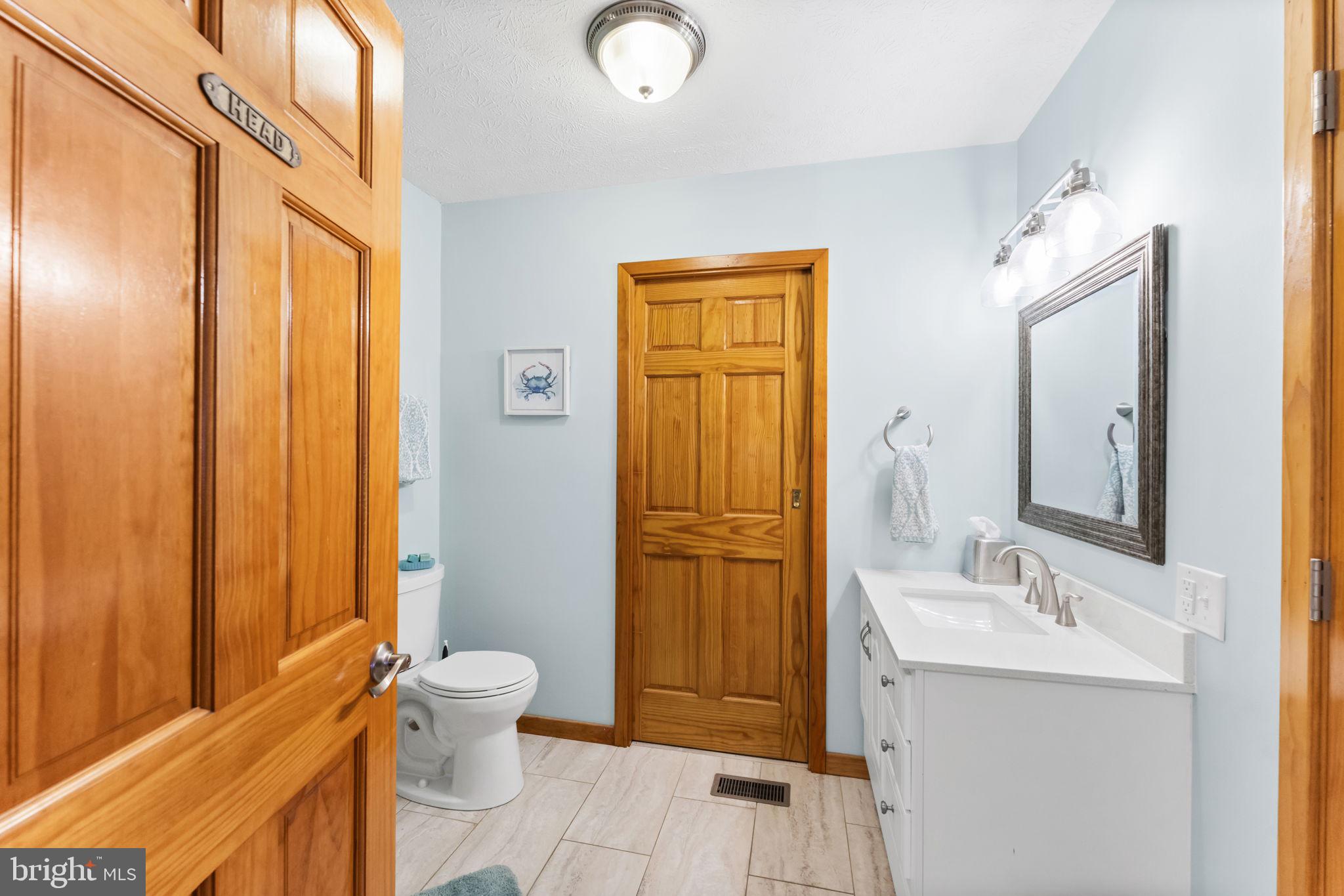 WOODCREST SHORES - Residential