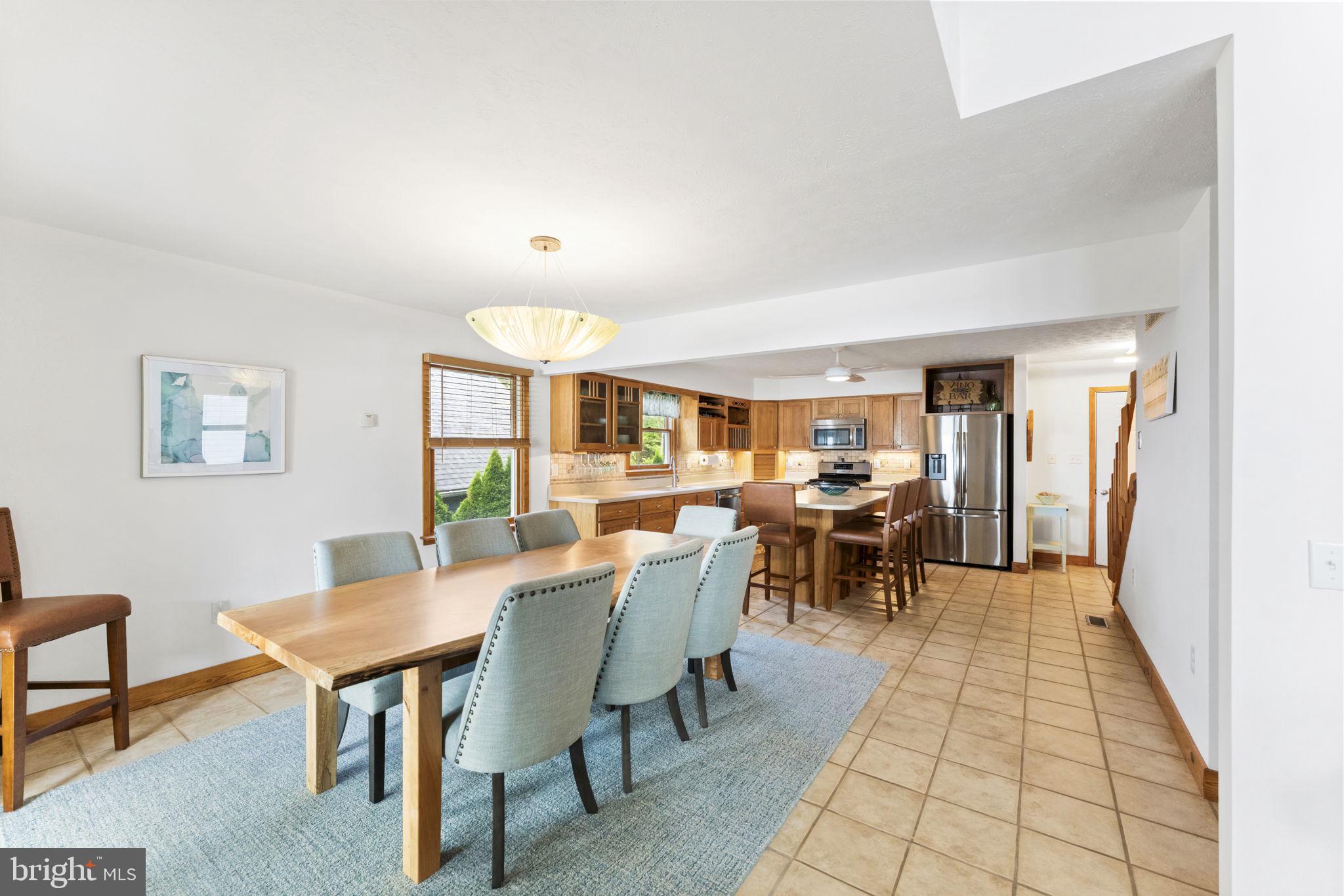 WOODCREST SHORES - Residential