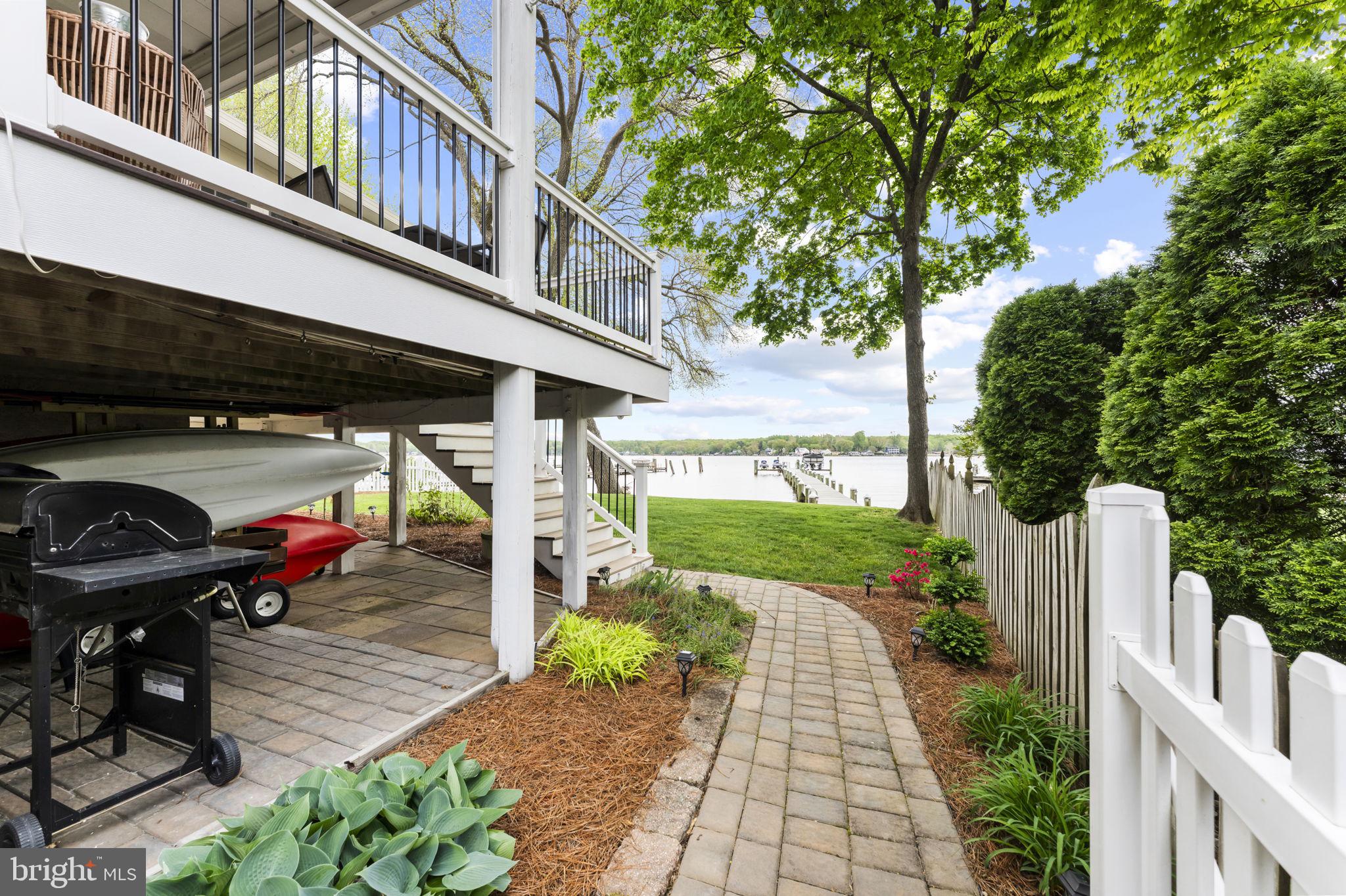 WOODCREST SHORES - Residential