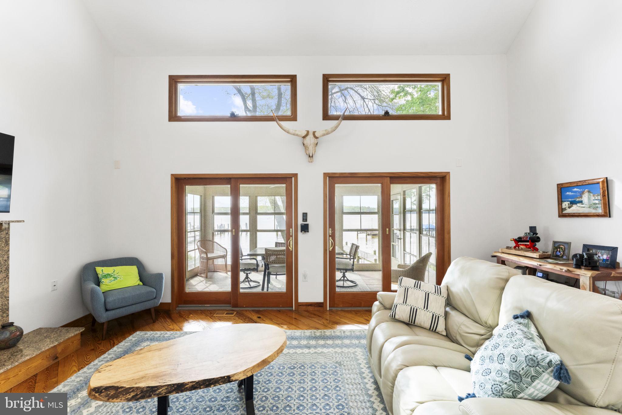 WOODCREST SHORES - Residential