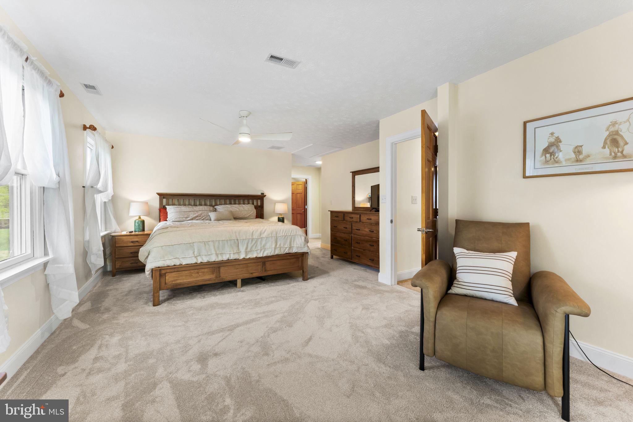 WOODCREST SHORES - Residential