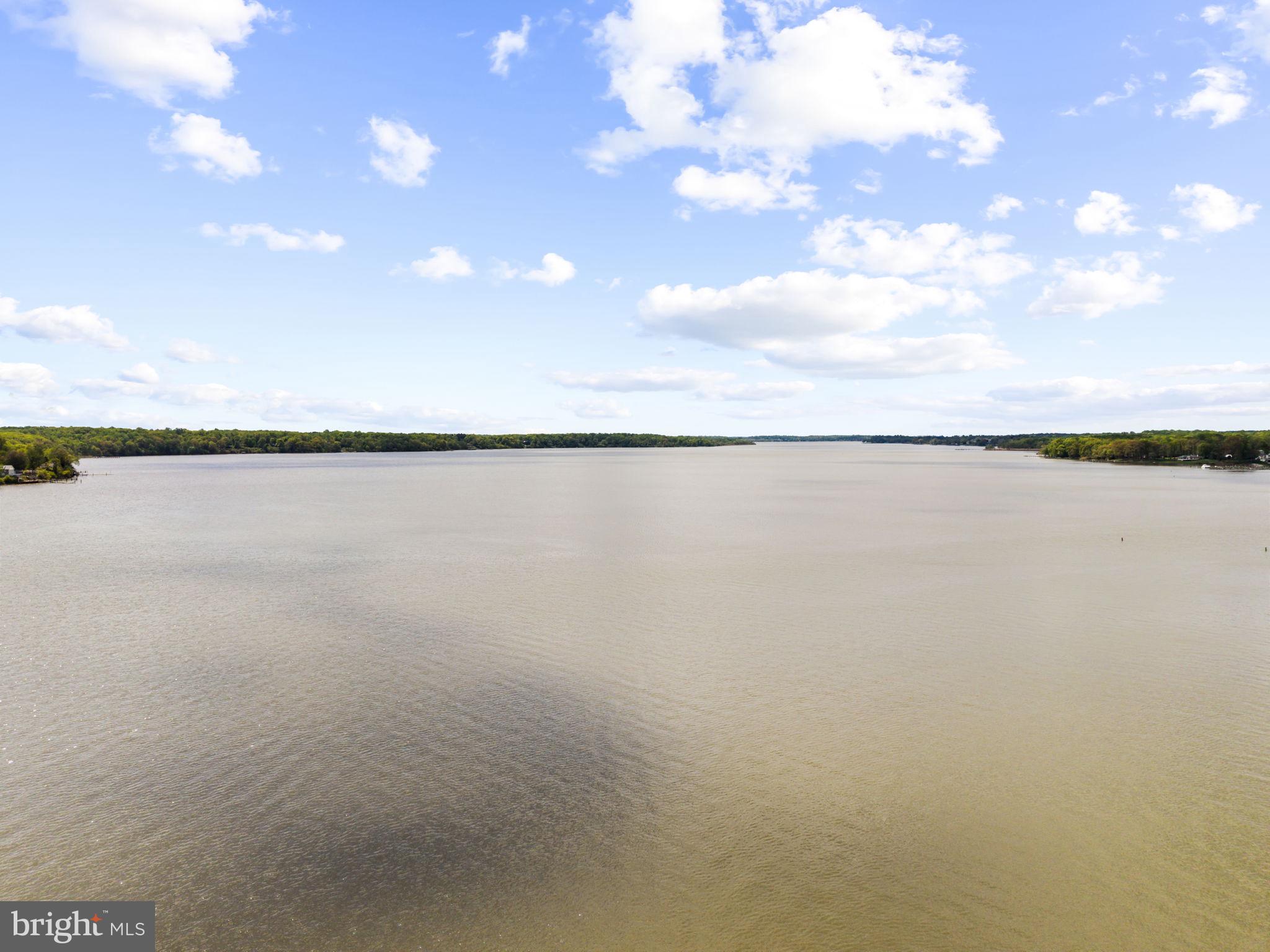 WOODCREST SHORES - Residential