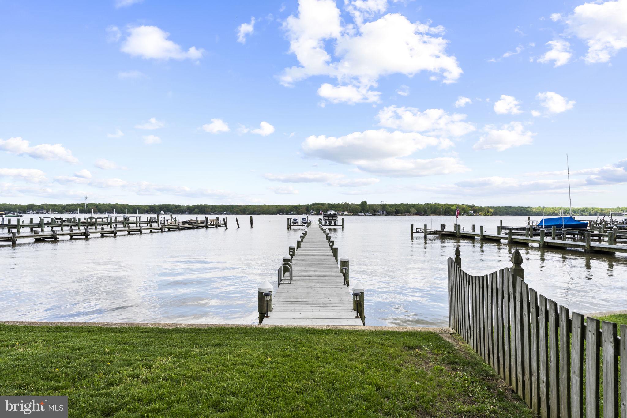 WOODCREST SHORES - Residential