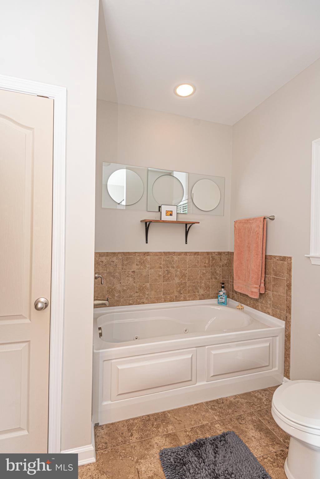 OCEAN PINES - THE POINT - Residential