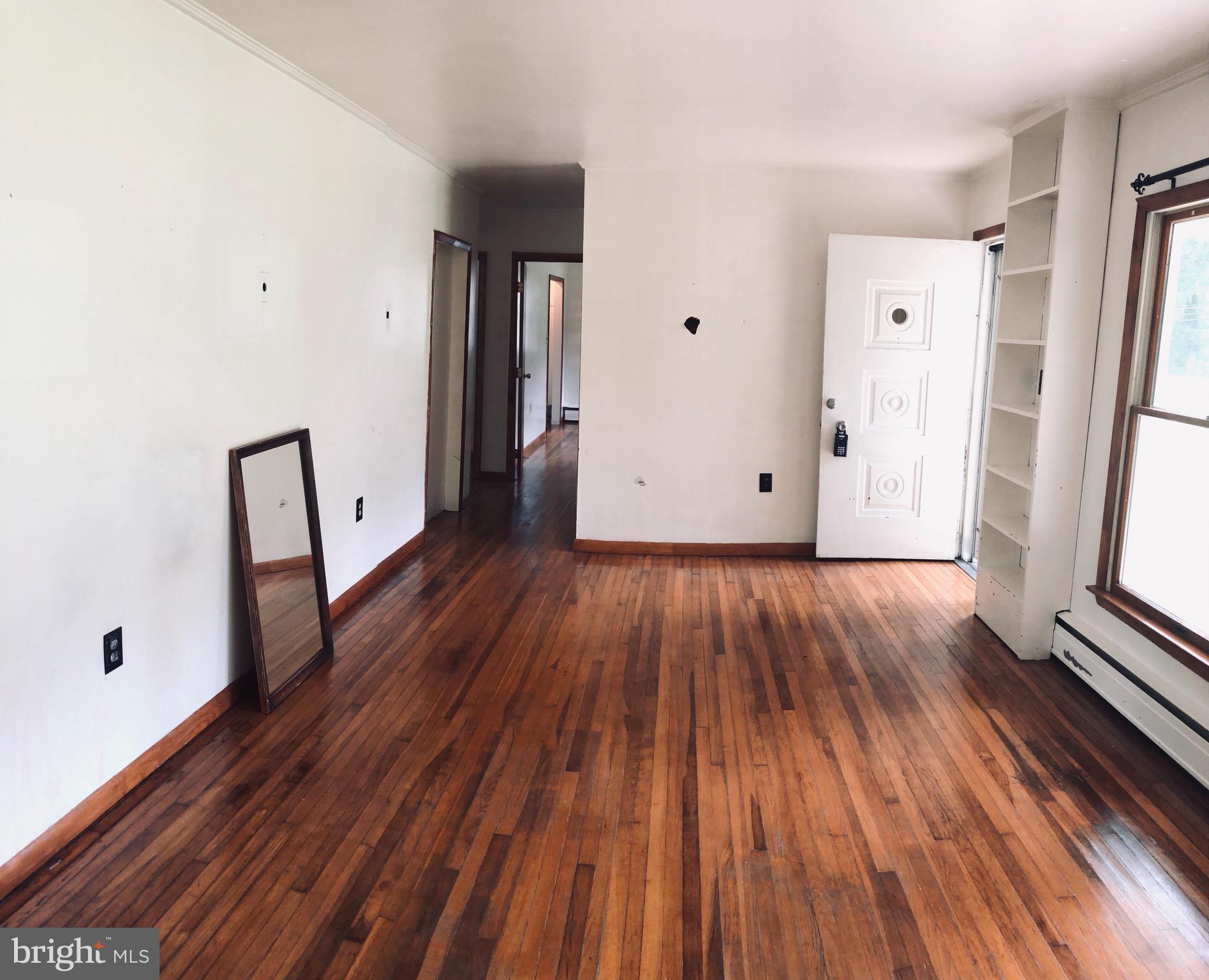 ROBIN HOOD MANOR - Residential