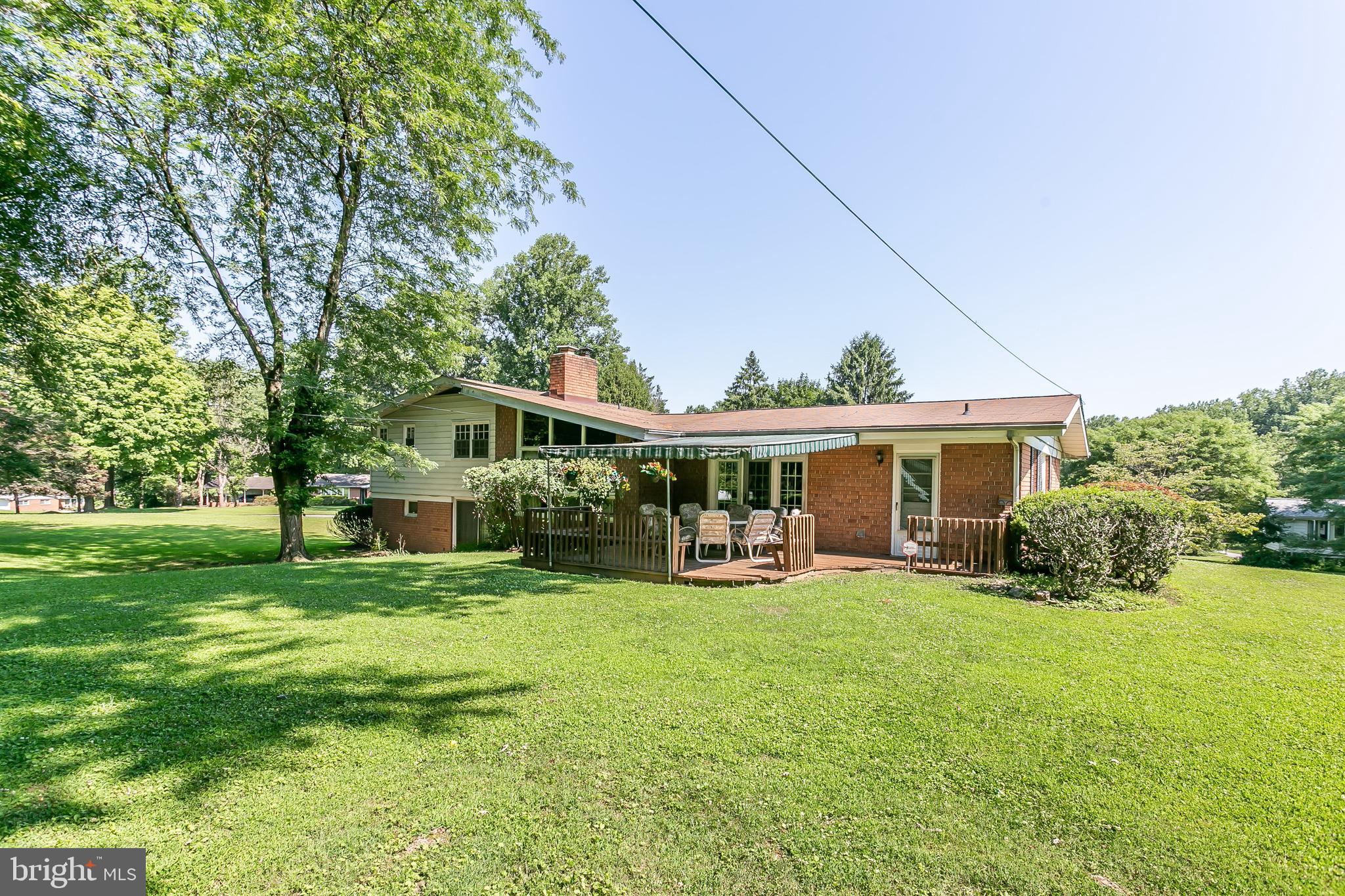 EDEN ROCK - Residential