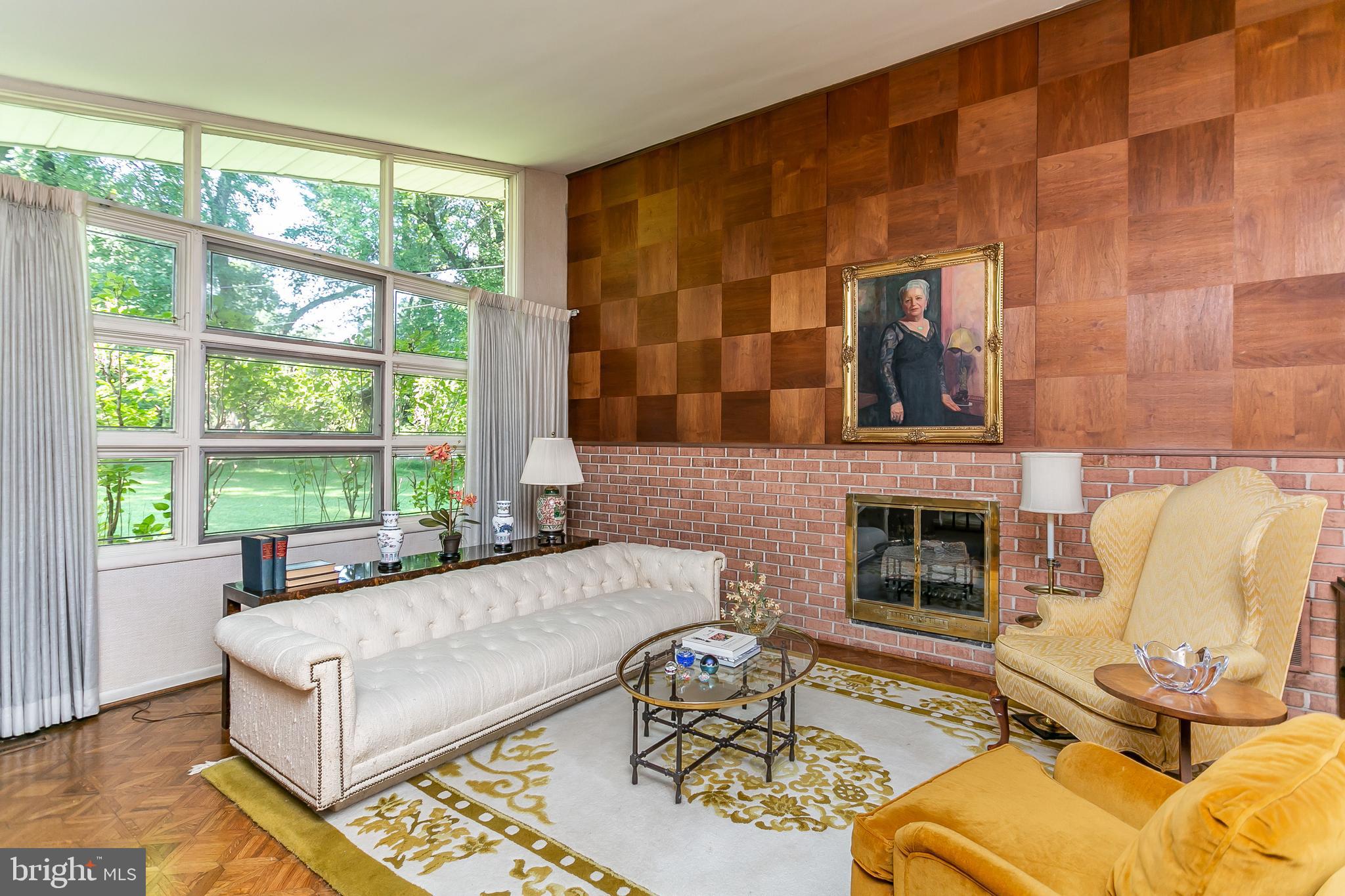 EDEN ROCK - Residential