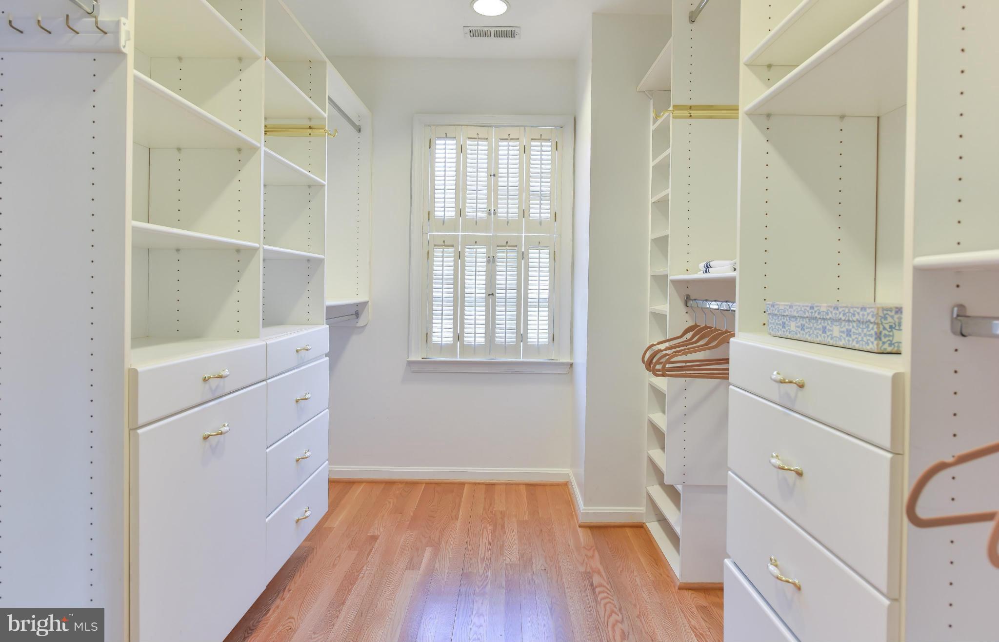 OLDE SWINKS MILL ESTATES - Residential