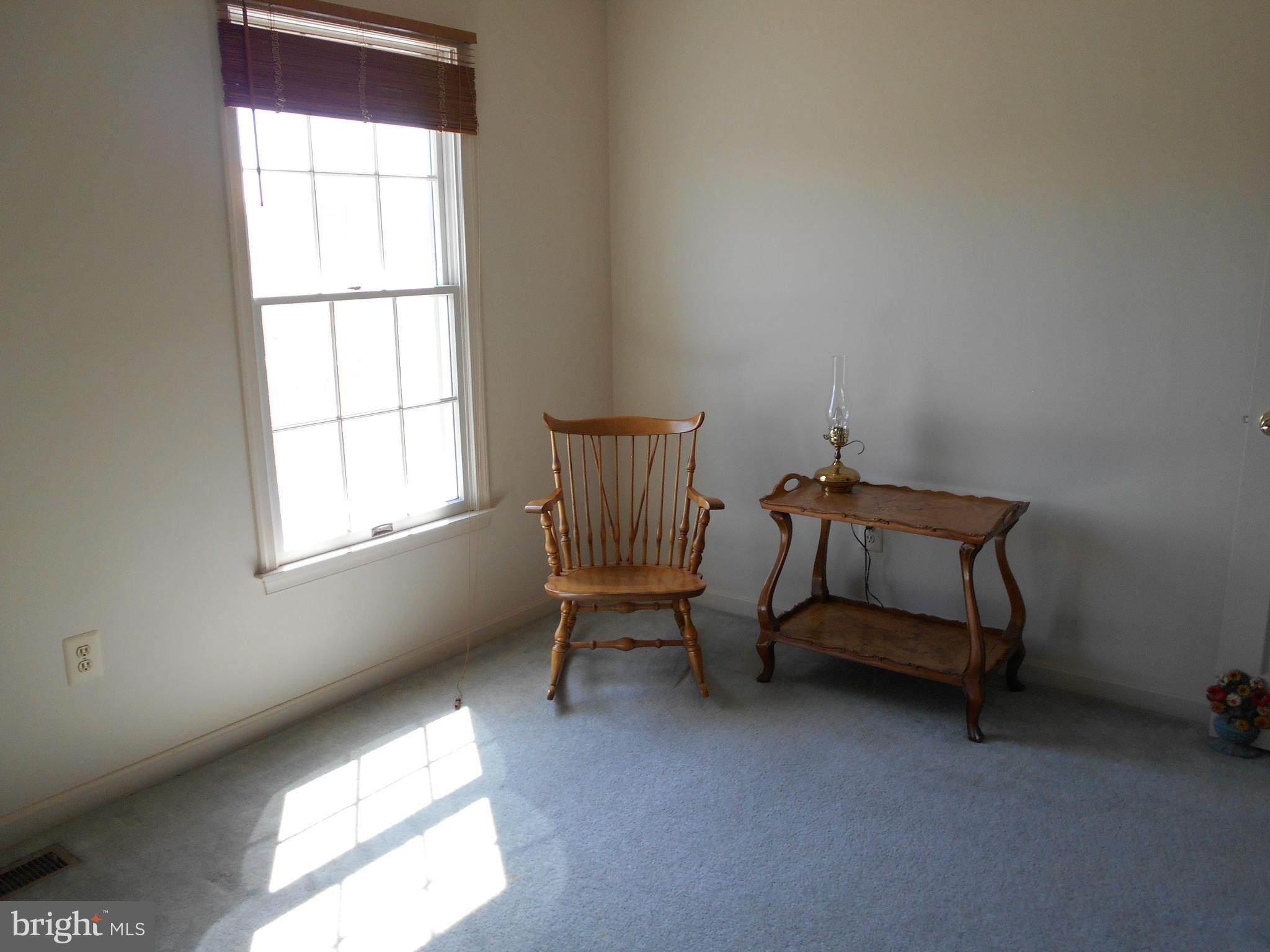 SEVEN OAKS - Residential