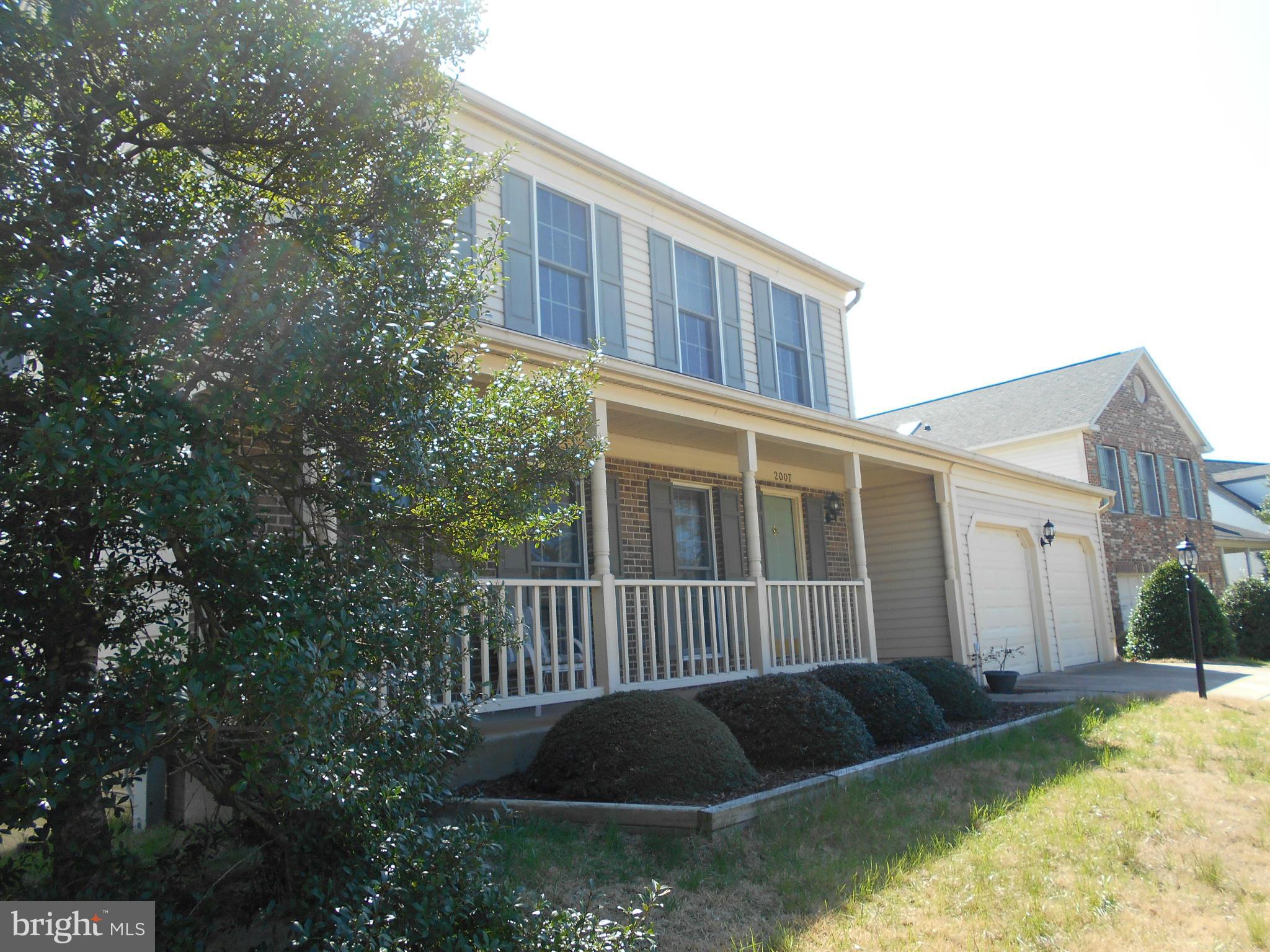 SEVEN OAKS - Residential